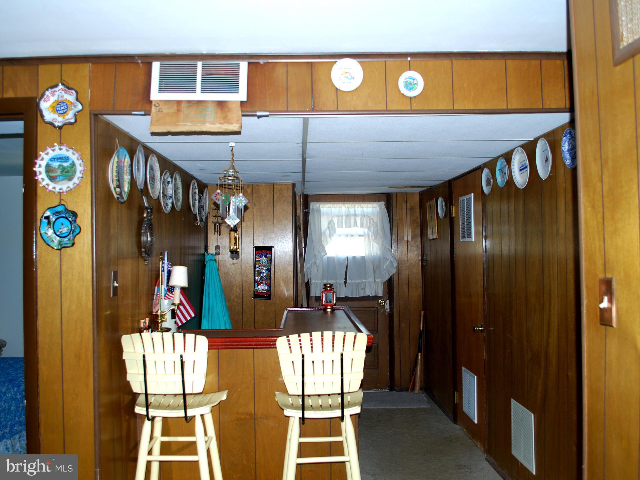 SURRATTS GARDENS - Residential