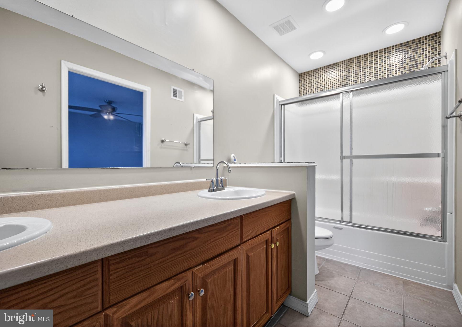 PARKWOOD - Residential