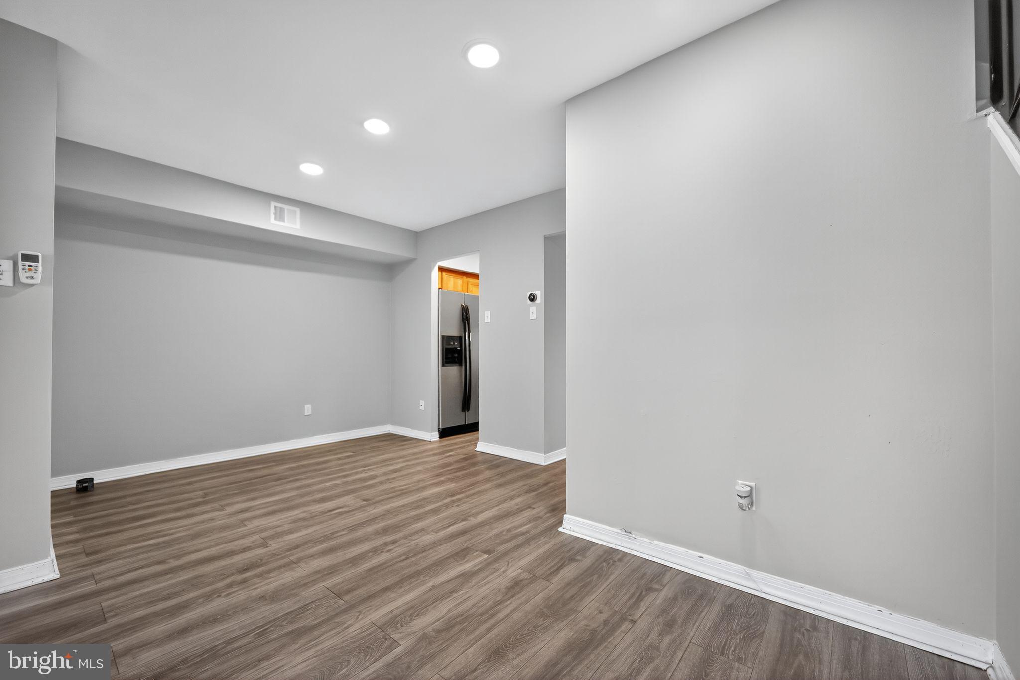 PARKWOOD - Residential