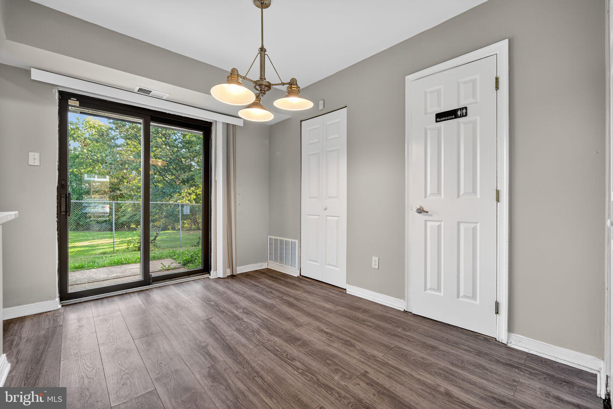 PARKWOOD - Residential