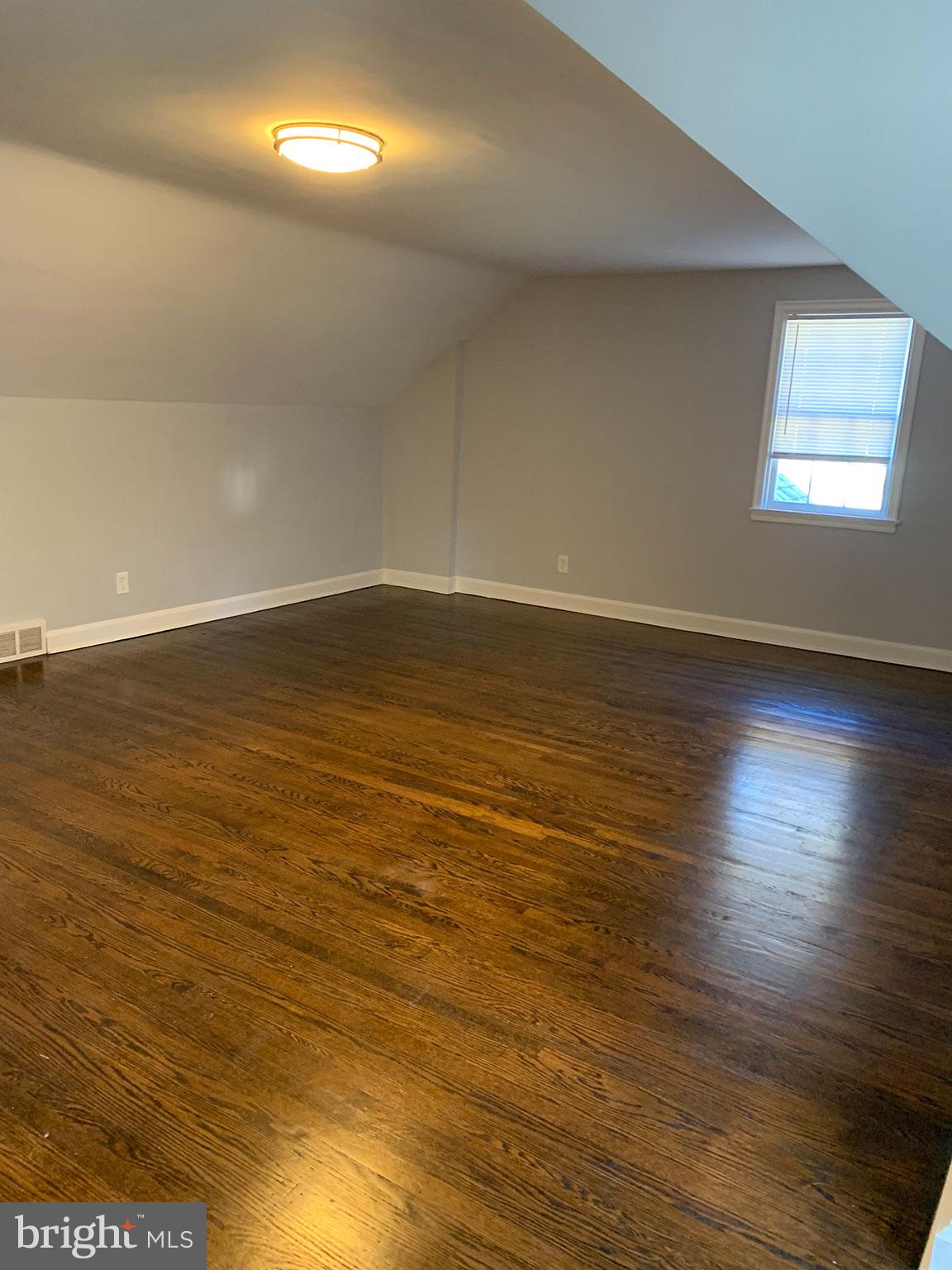 HAMILTON PARK - Residential Lease