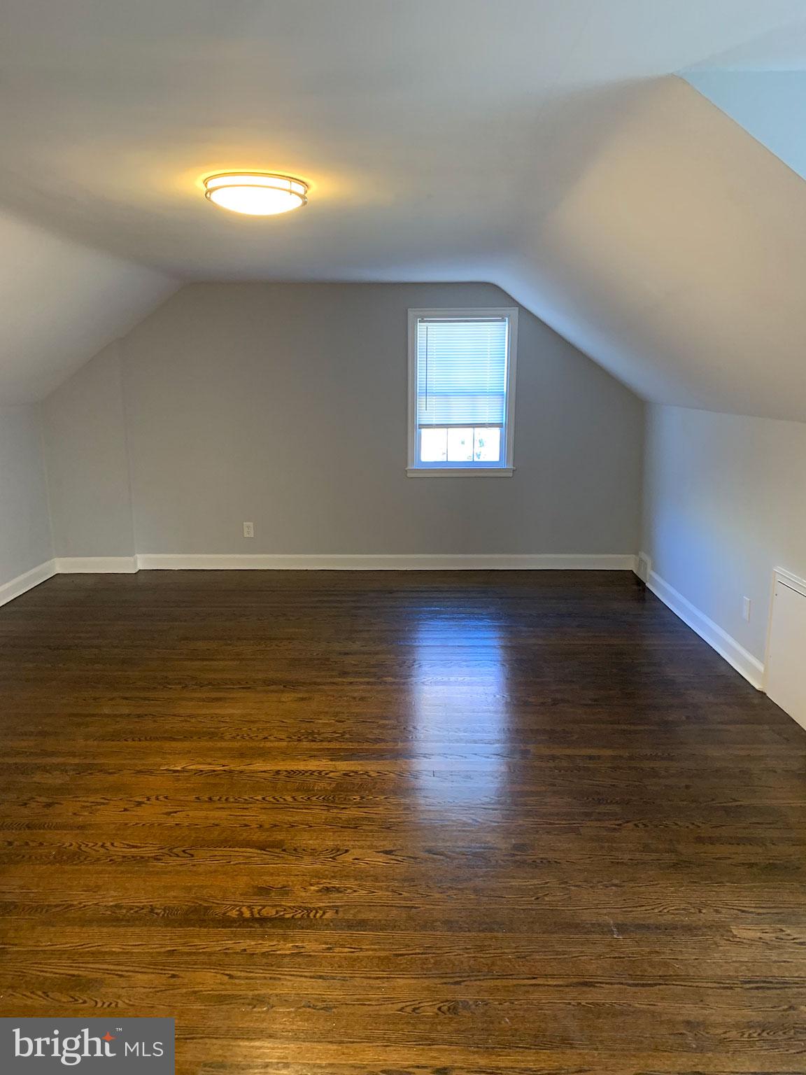 HAMILTON PARK - Residential Lease