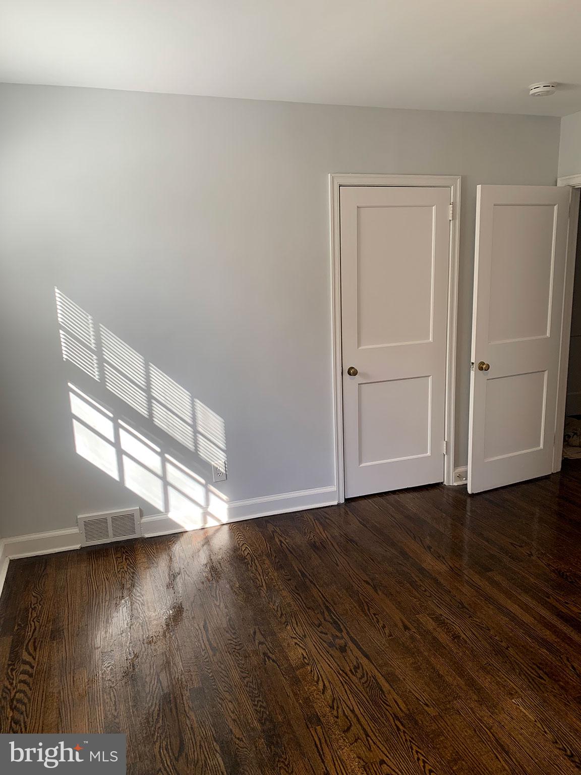 HAMILTON PARK - Residential Lease