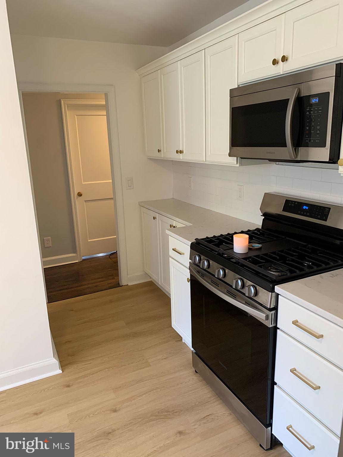 HAMILTON PARK - Residential Lease