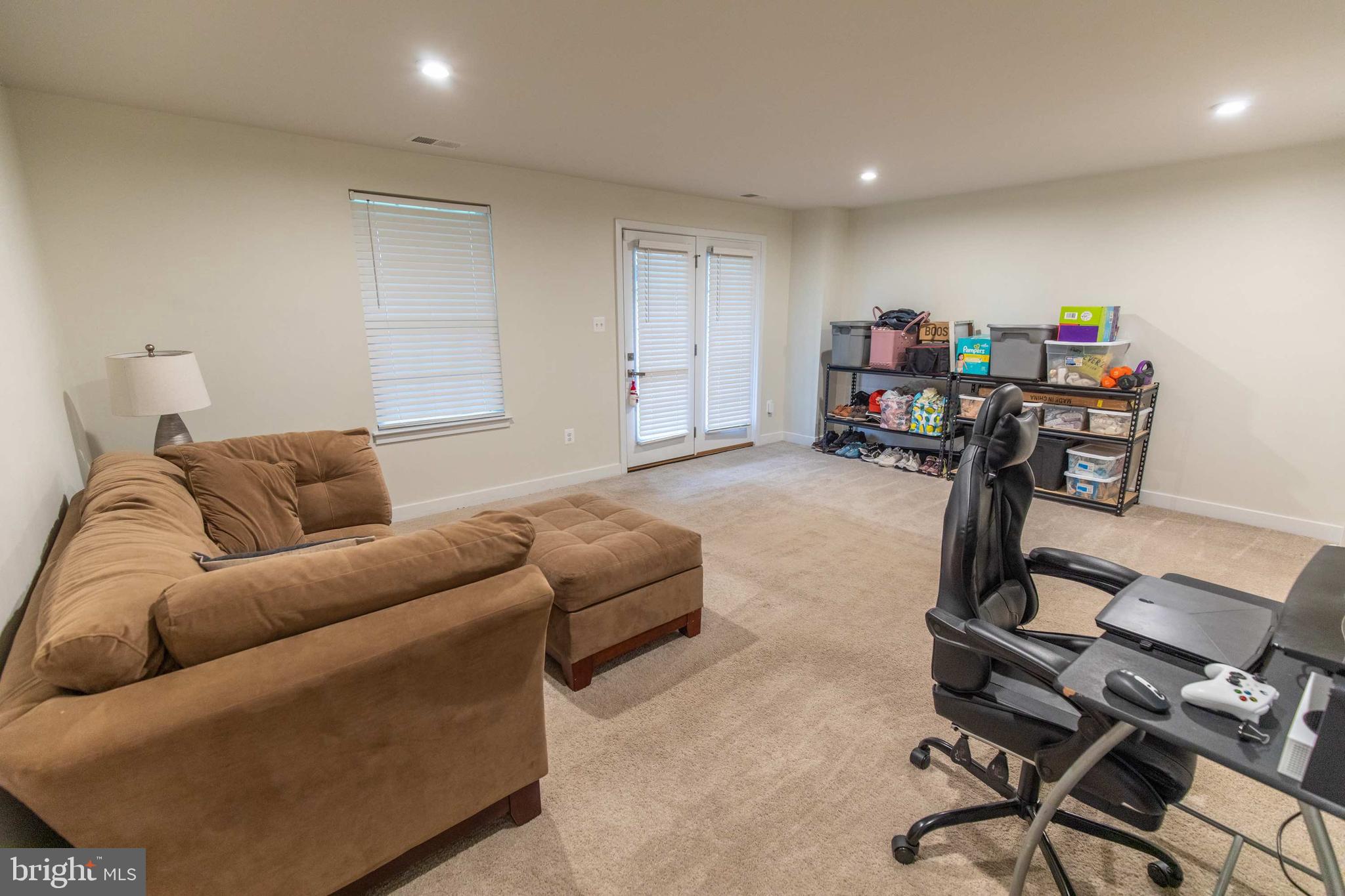 POTOMAC STATION - Residential