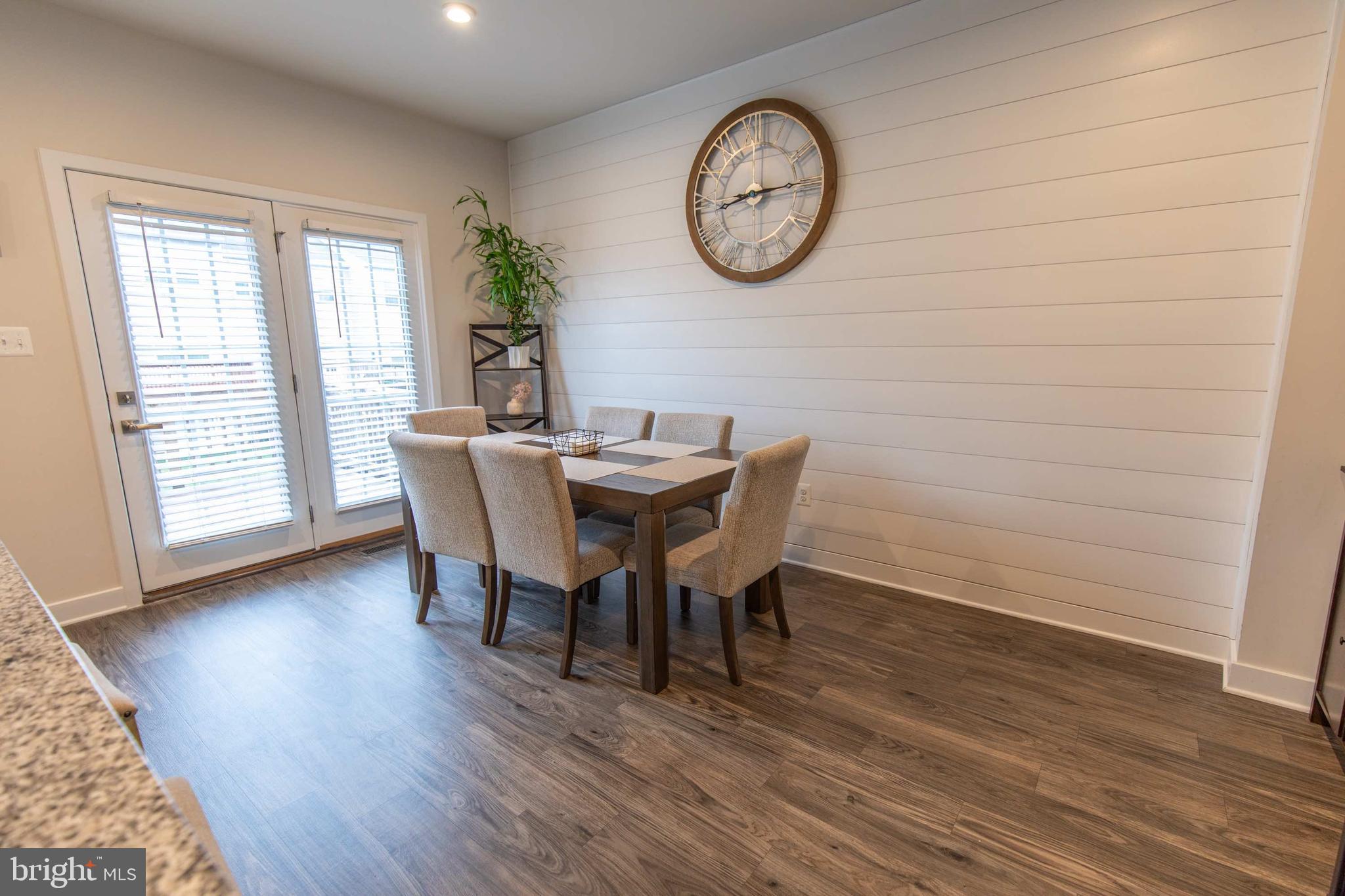 POTOMAC STATION - Residential