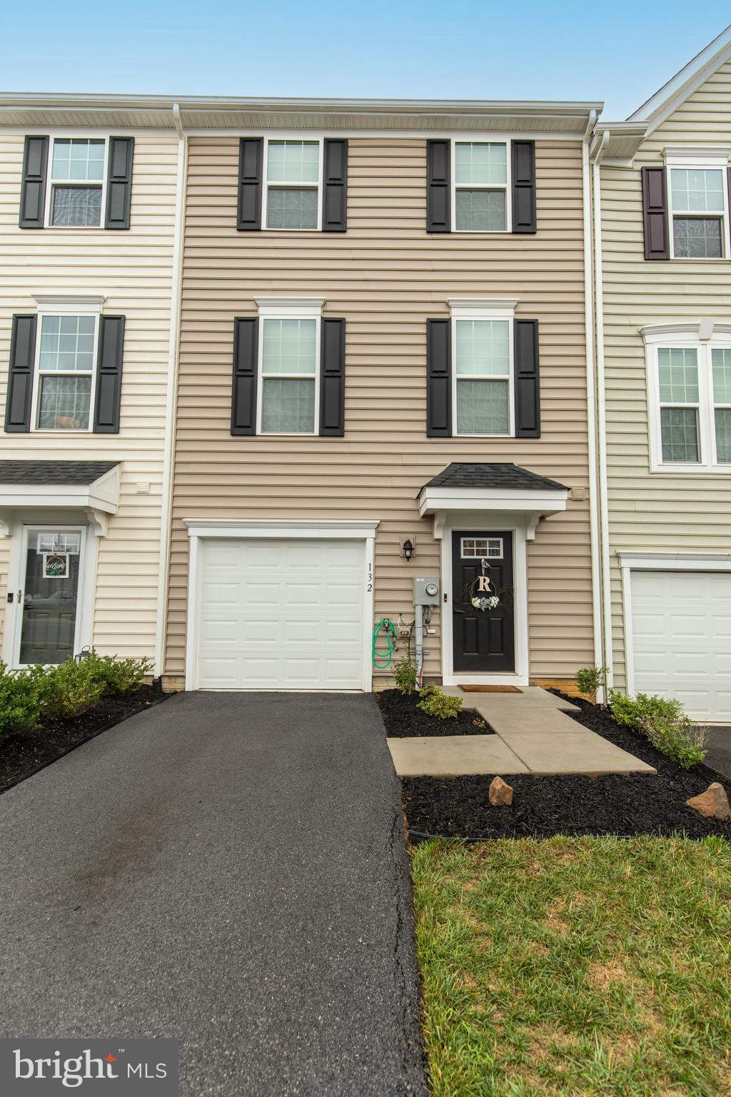 POTOMAC STATION - Residential