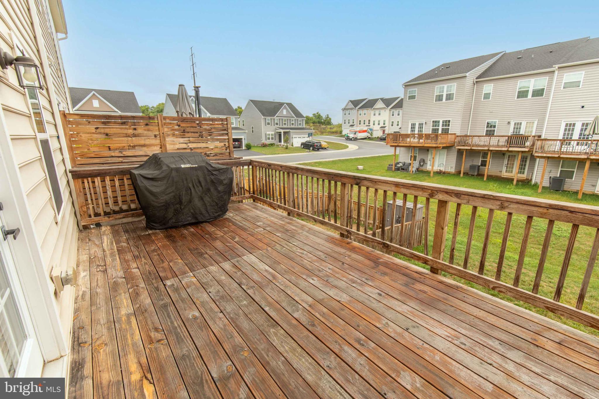 POTOMAC STATION - Residential