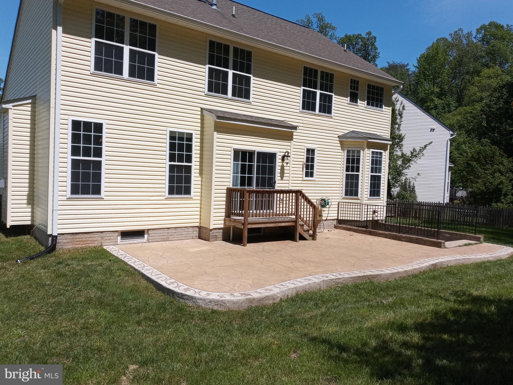 SALEM FIELDS - Residential Lease