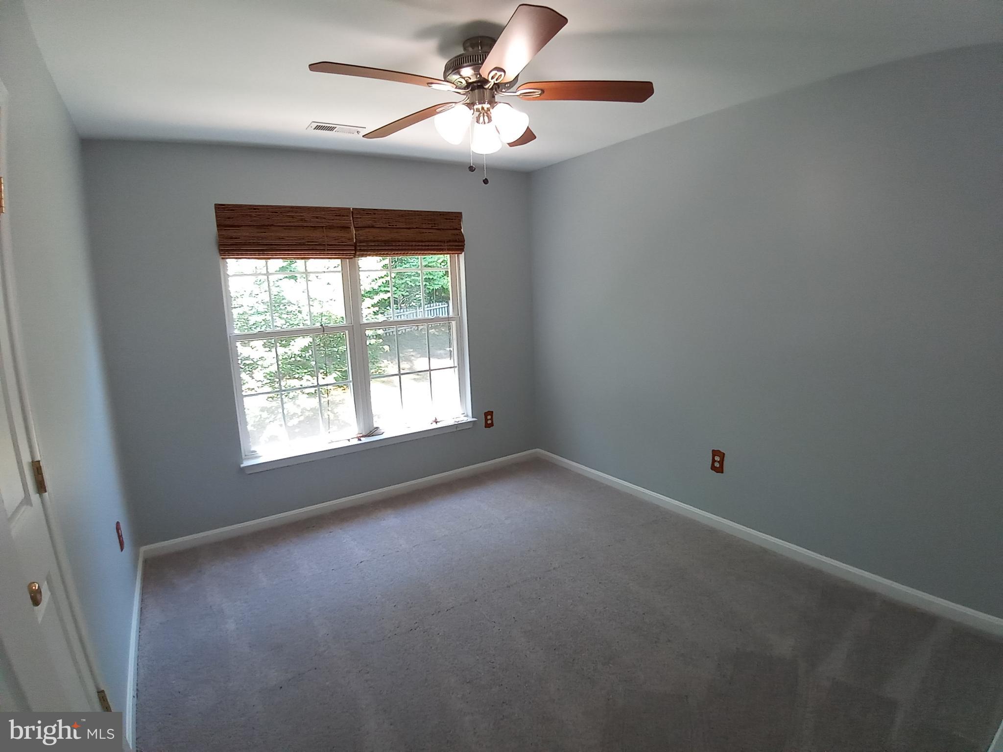 SALEM FIELDS - Residential Lease