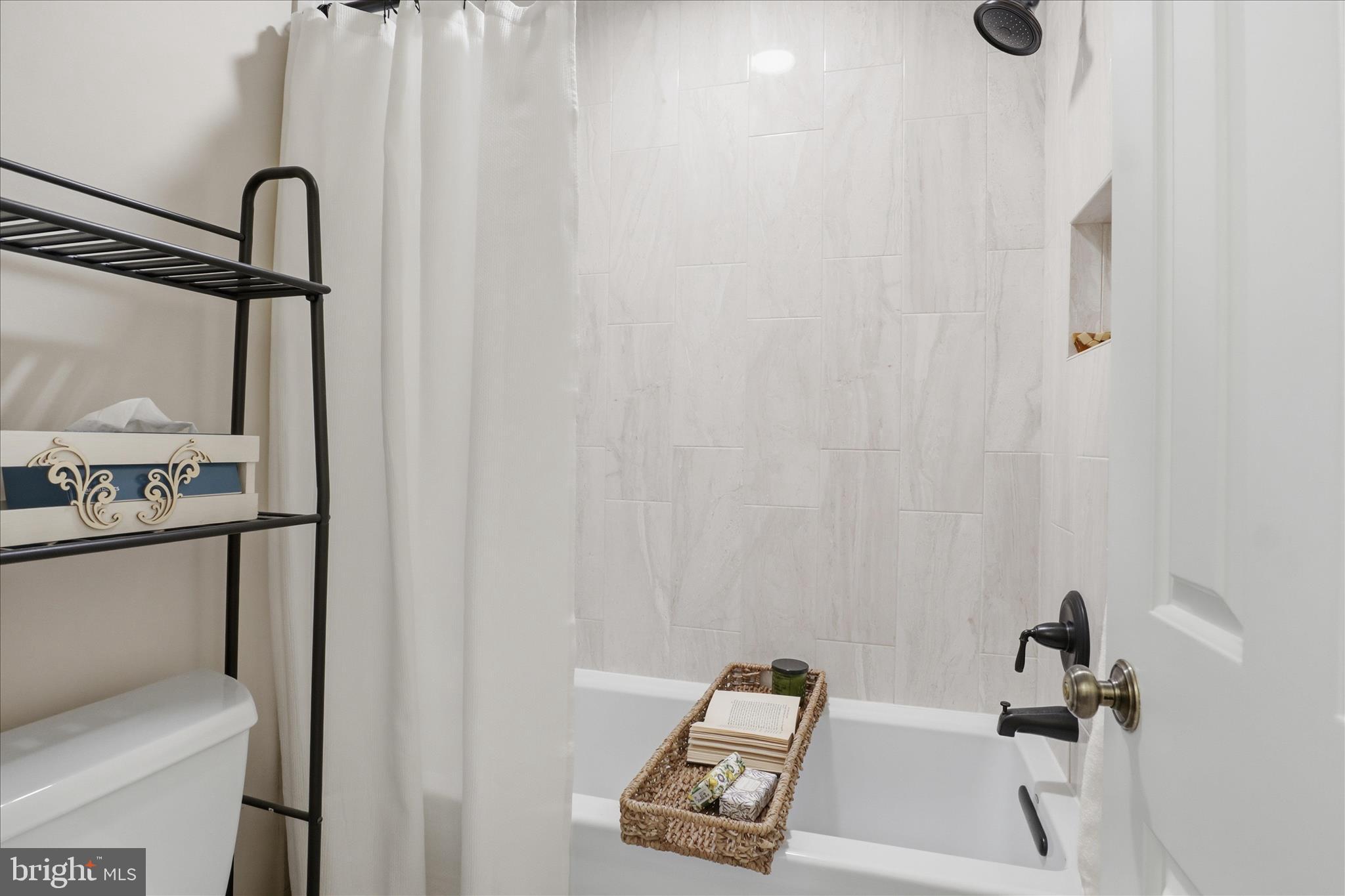 COLVINS GLEN - Residential