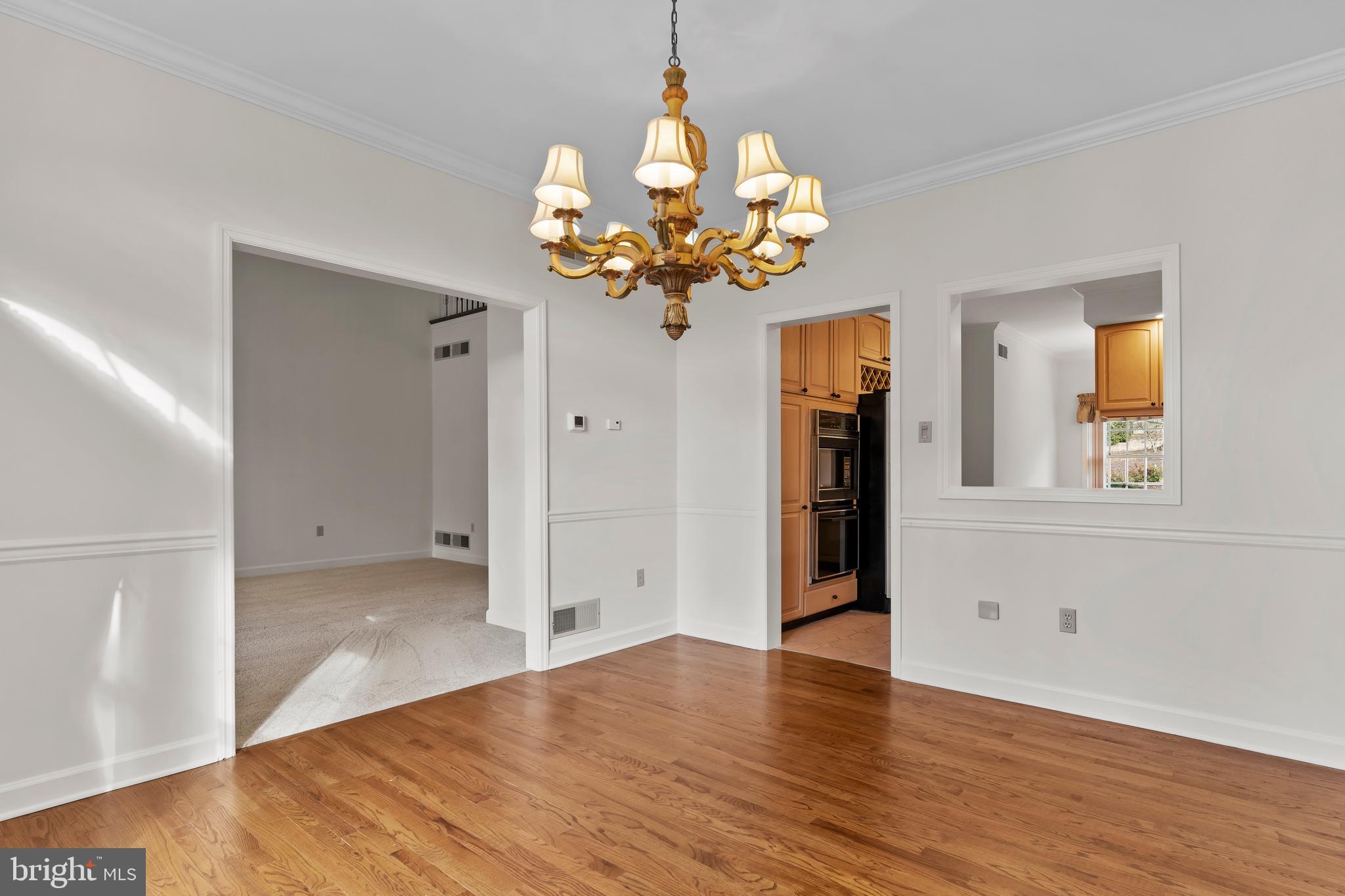 BRIDGEPORT - Residential