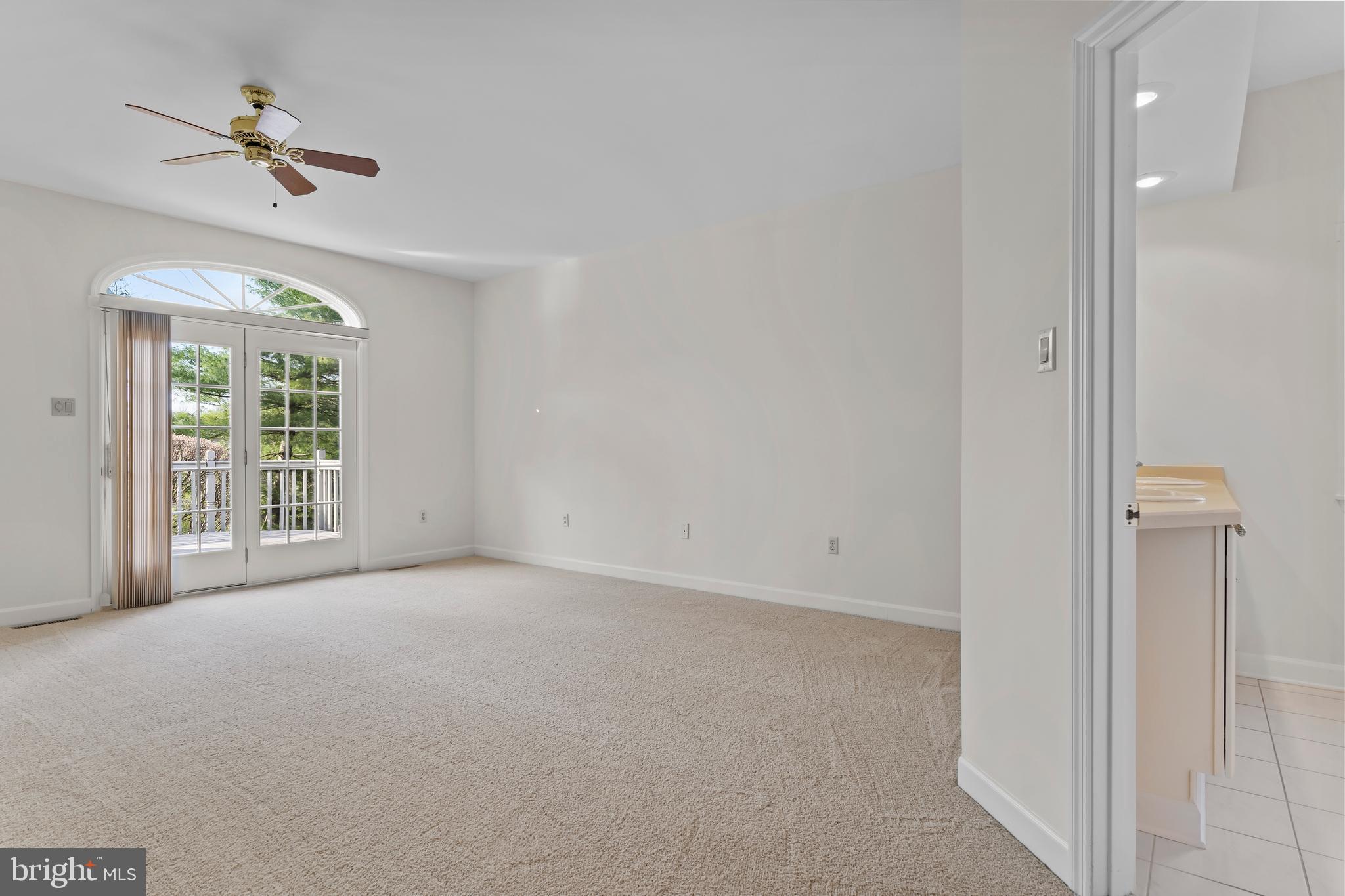 BRIDGEPORT - Residential