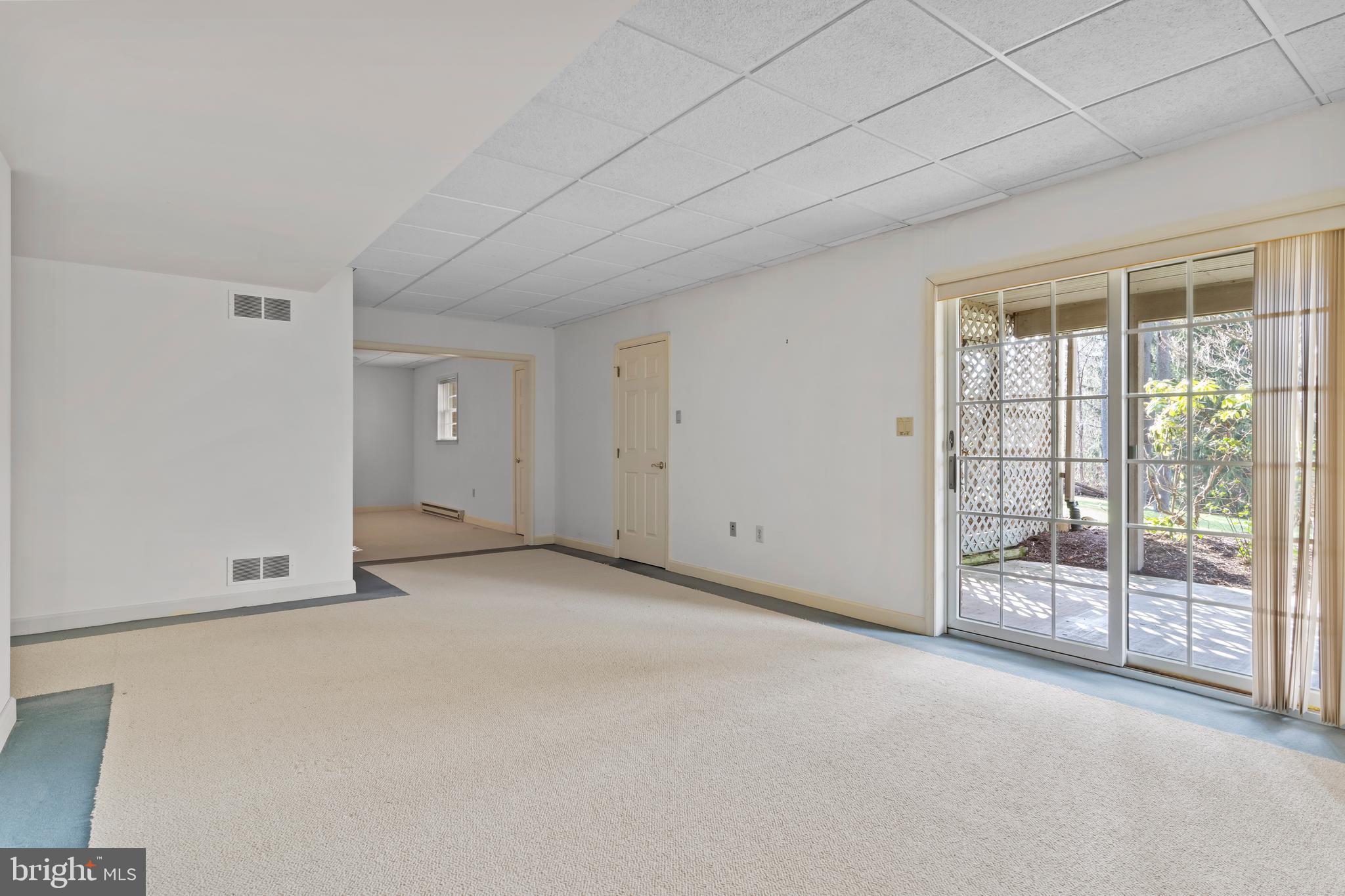 BRIDGEPORT - Residential