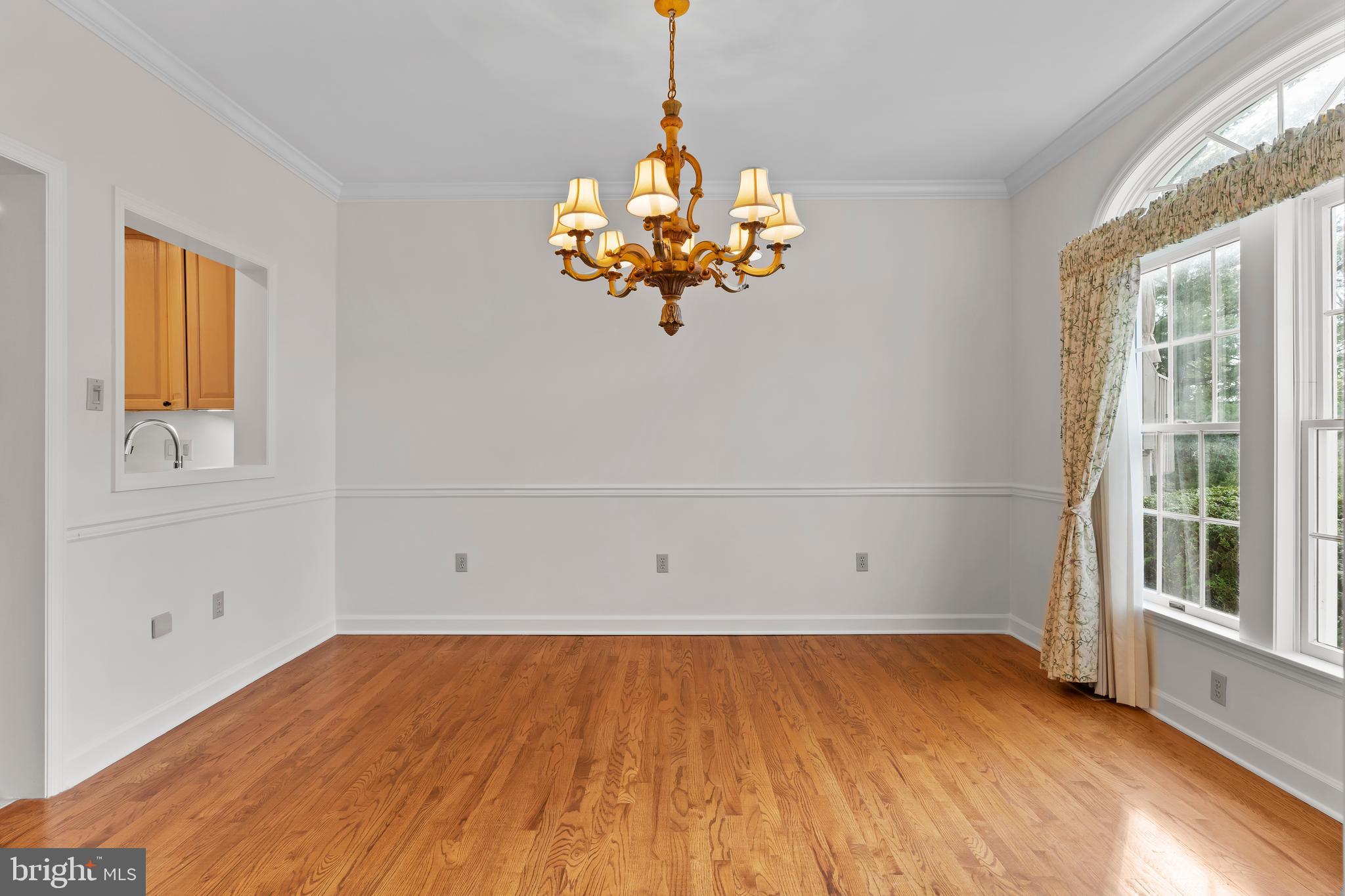 BRIDGEPORT - Residential