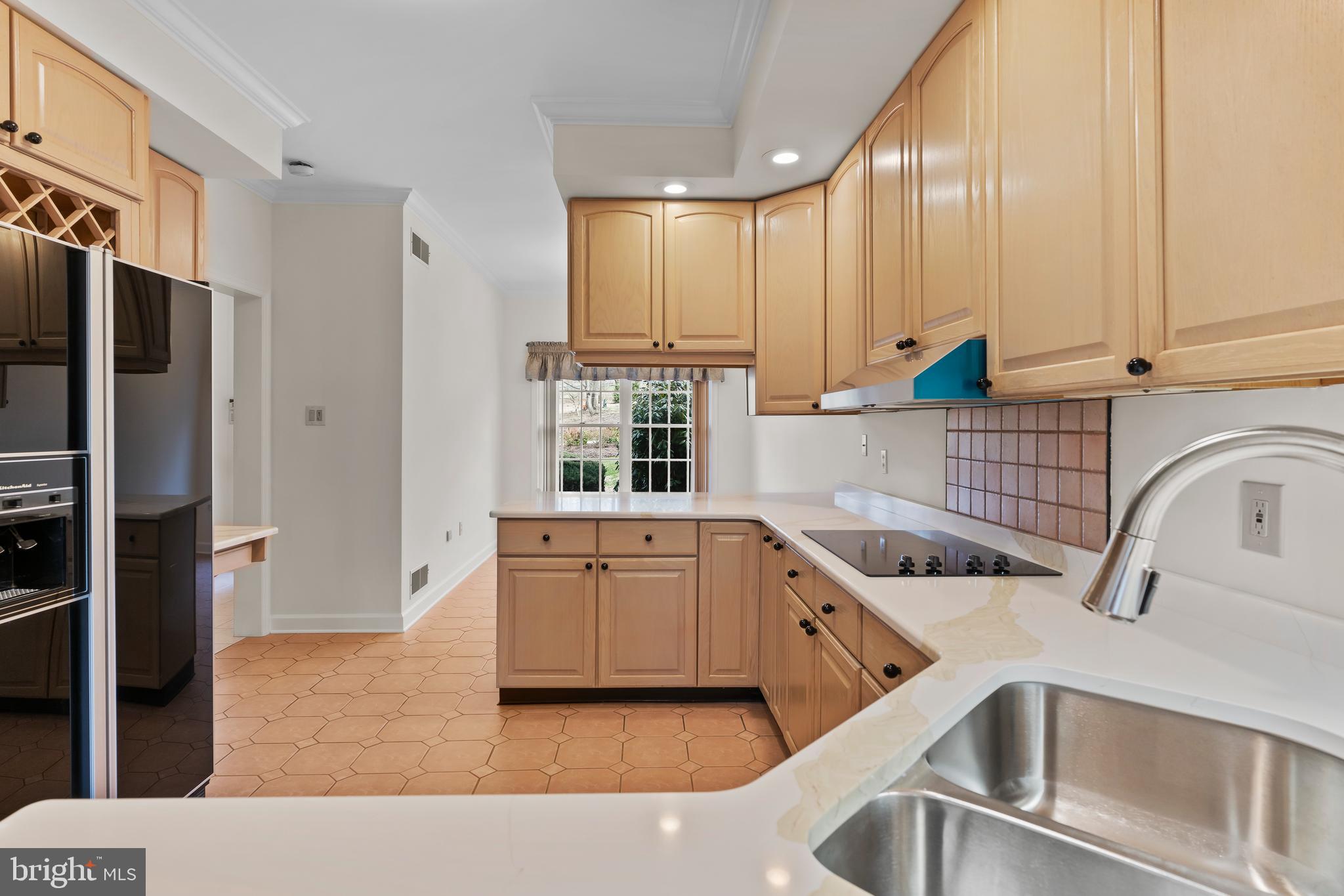 BRIDGEPORT - Residential