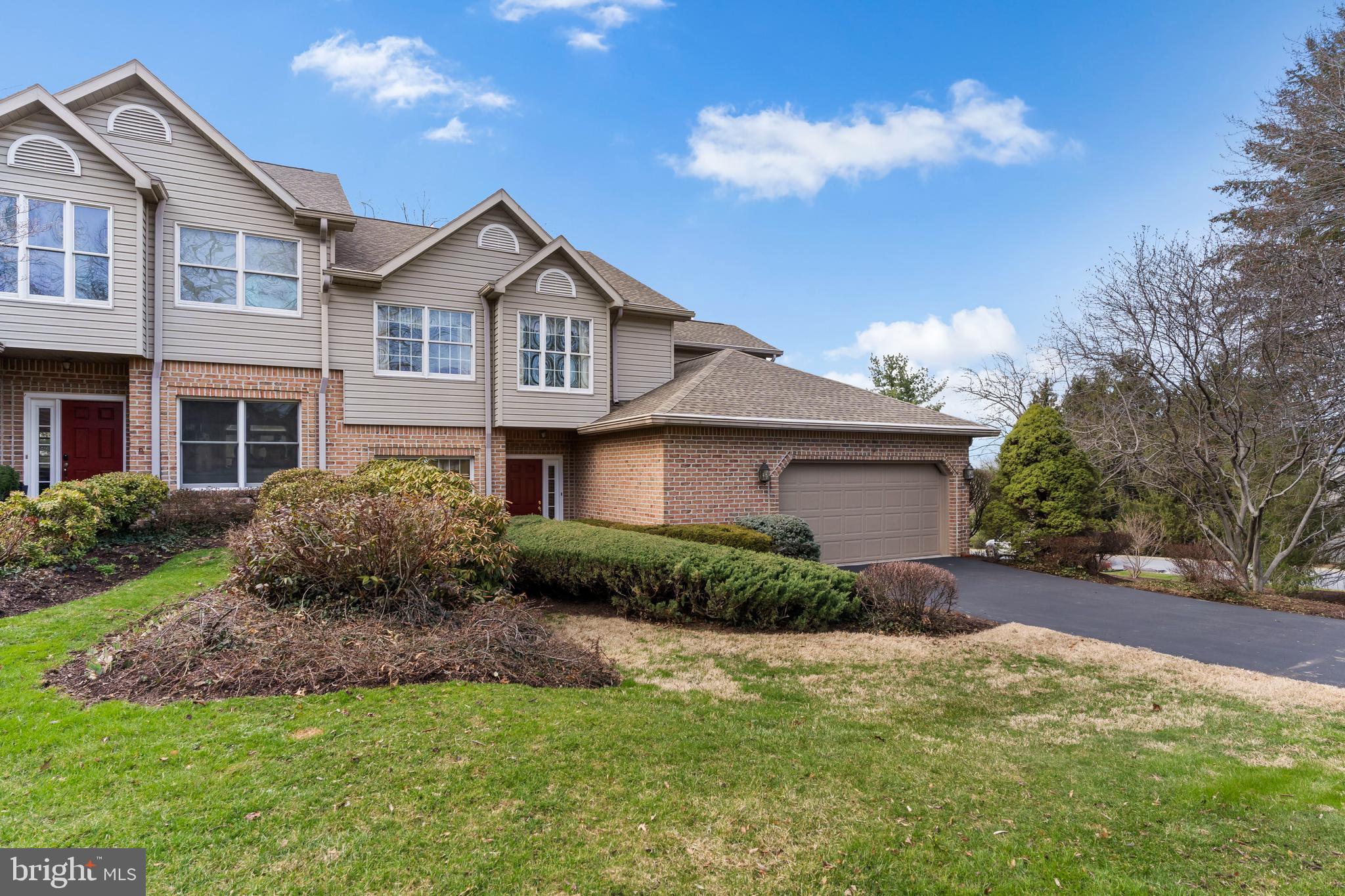 BRIDGEPORT - Residential