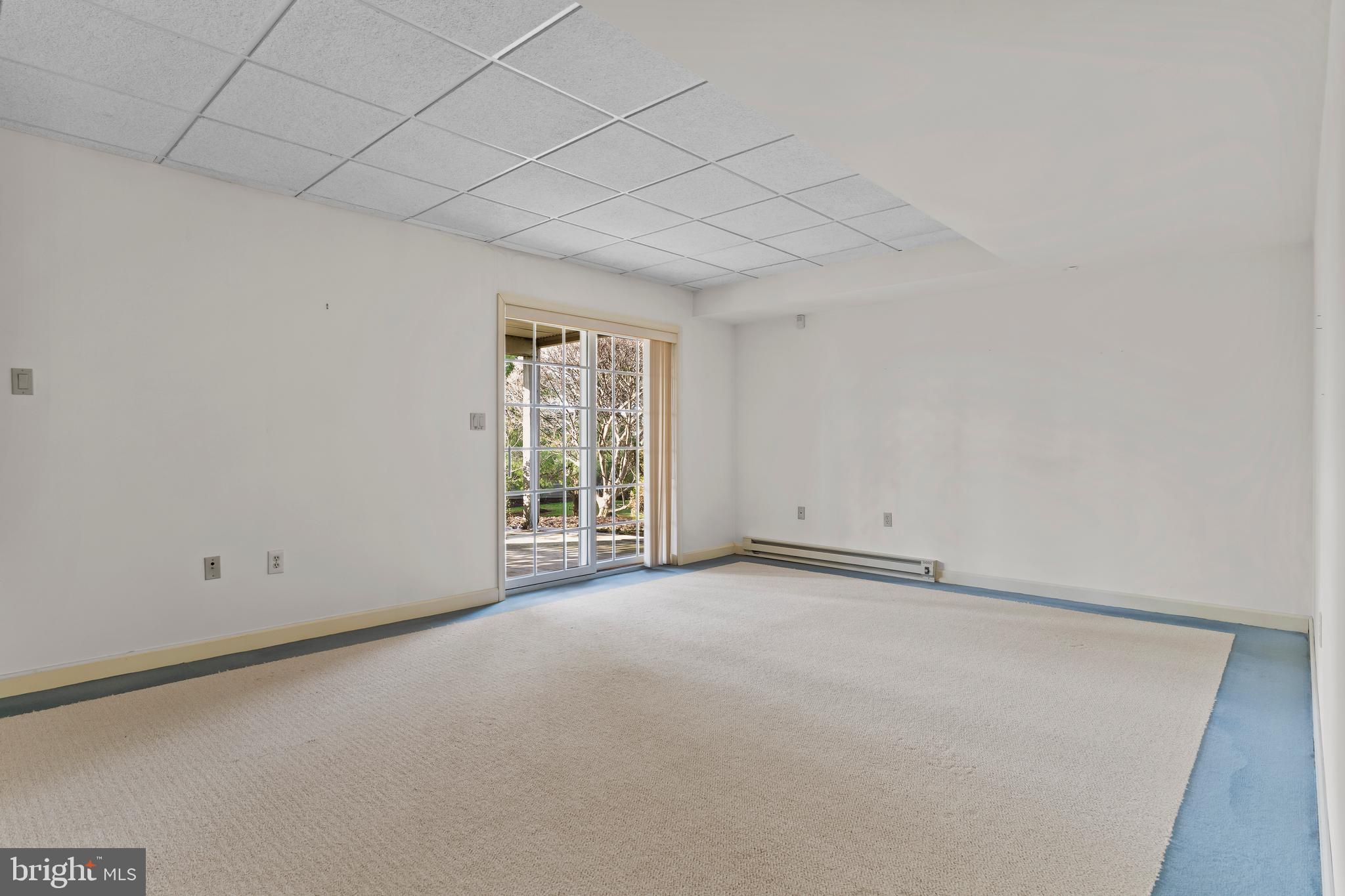 BRIDGEPORT - Residential
