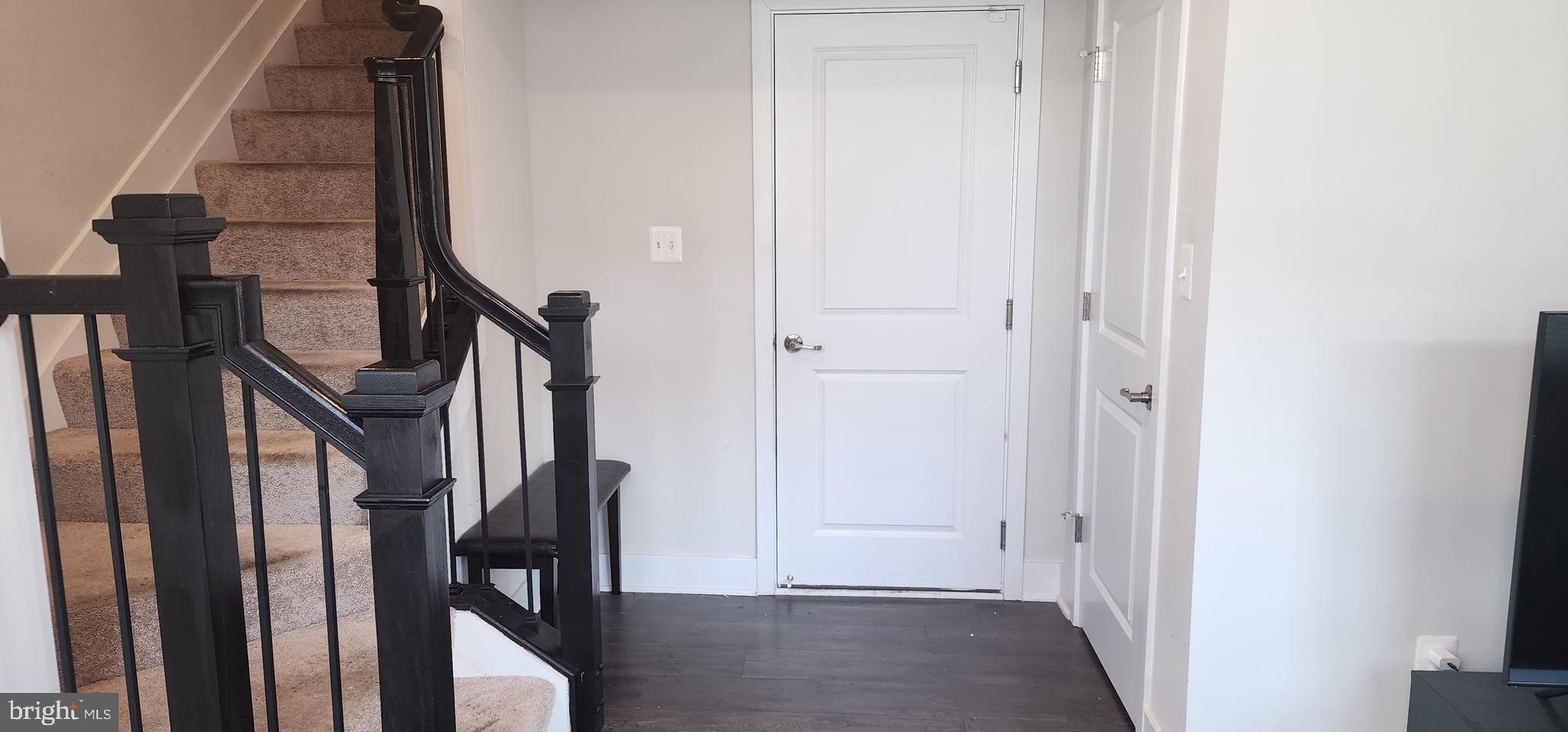 PATAPSCO GLEN - Residential Lease