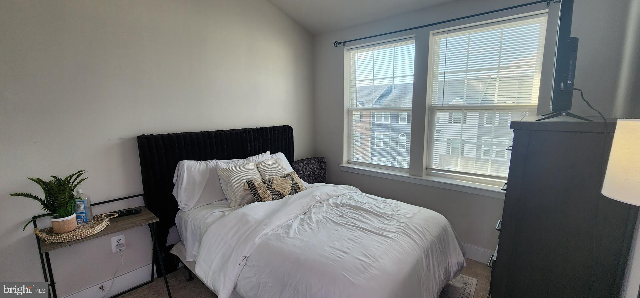 PATAPSCO GLEN - Residential Lease