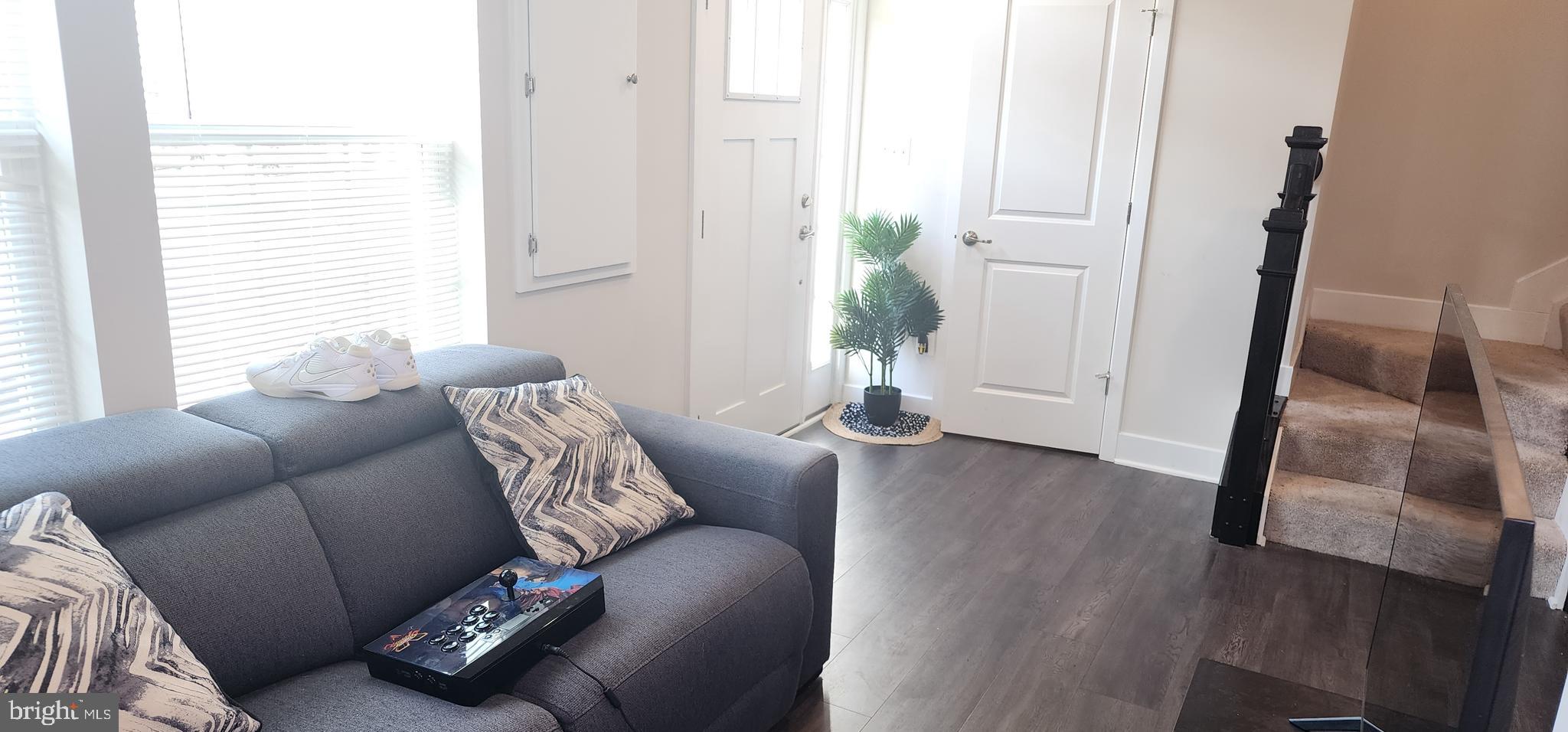 PATAPSCO GLEN - Residential Lease