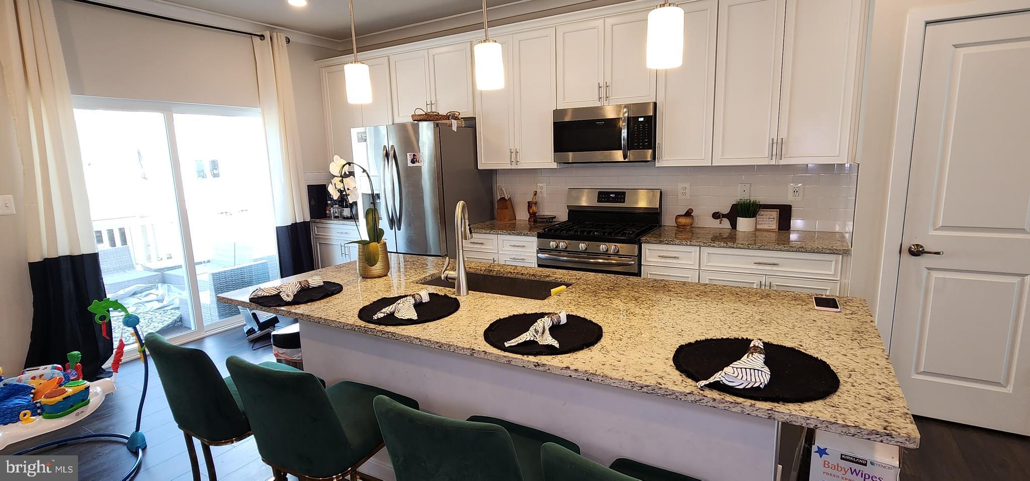 PATAPSCO GLEN - Residential Lease