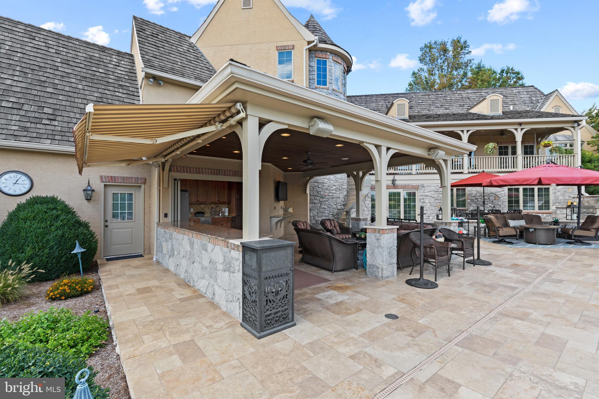 LAUXMONT FARMS - Residential