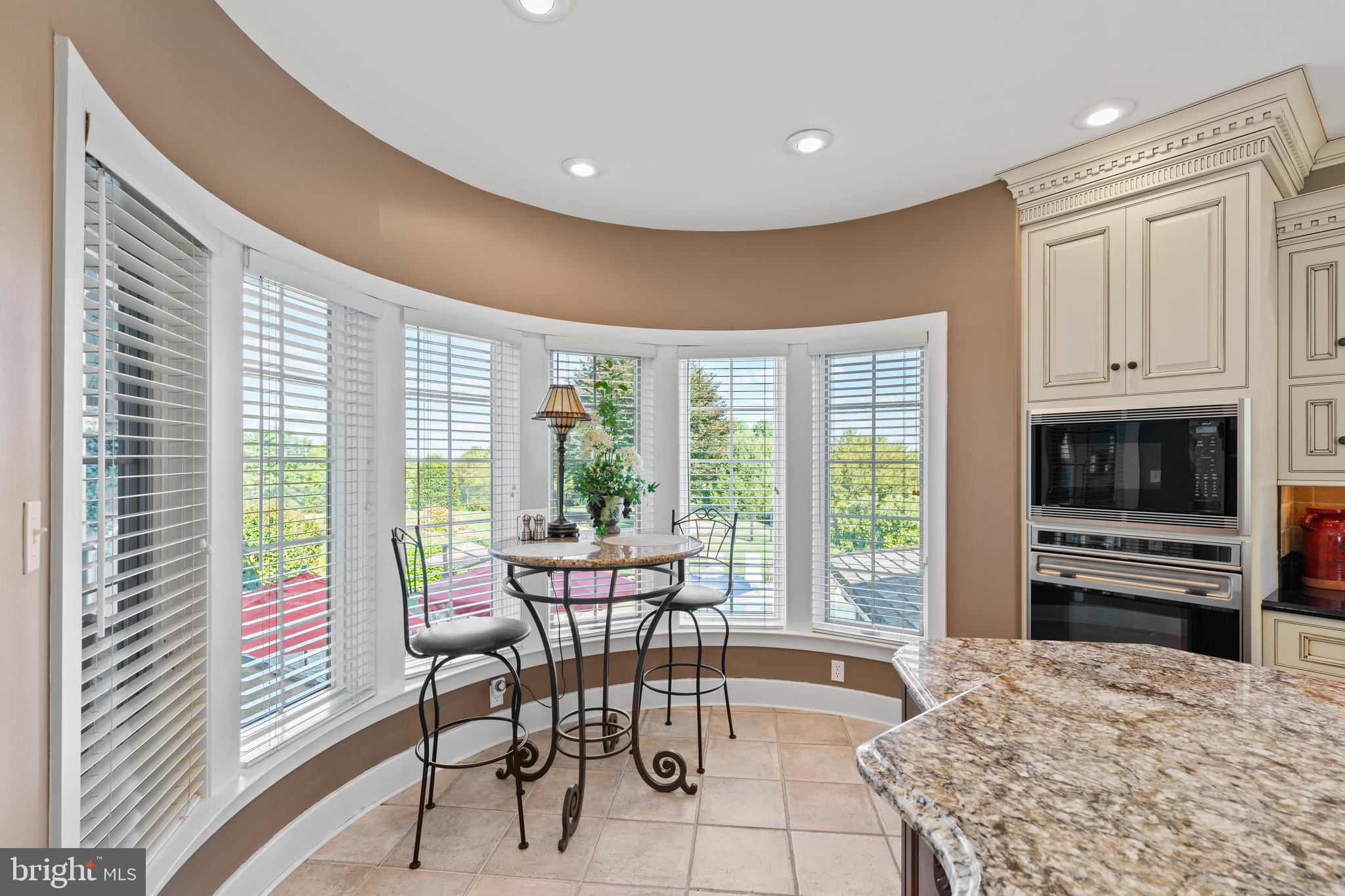 LAUXMONT FARMS - Residential