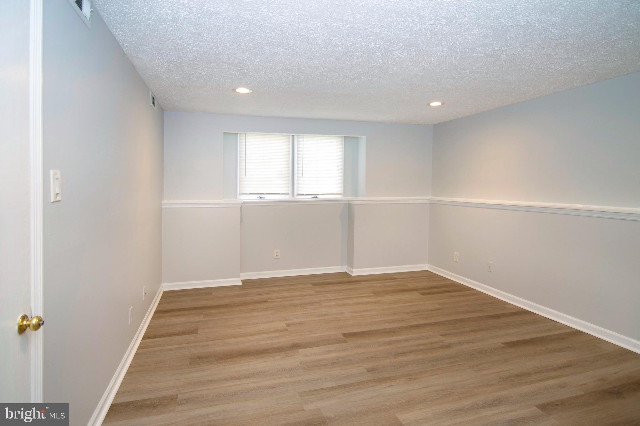 KENWOOD - Residential