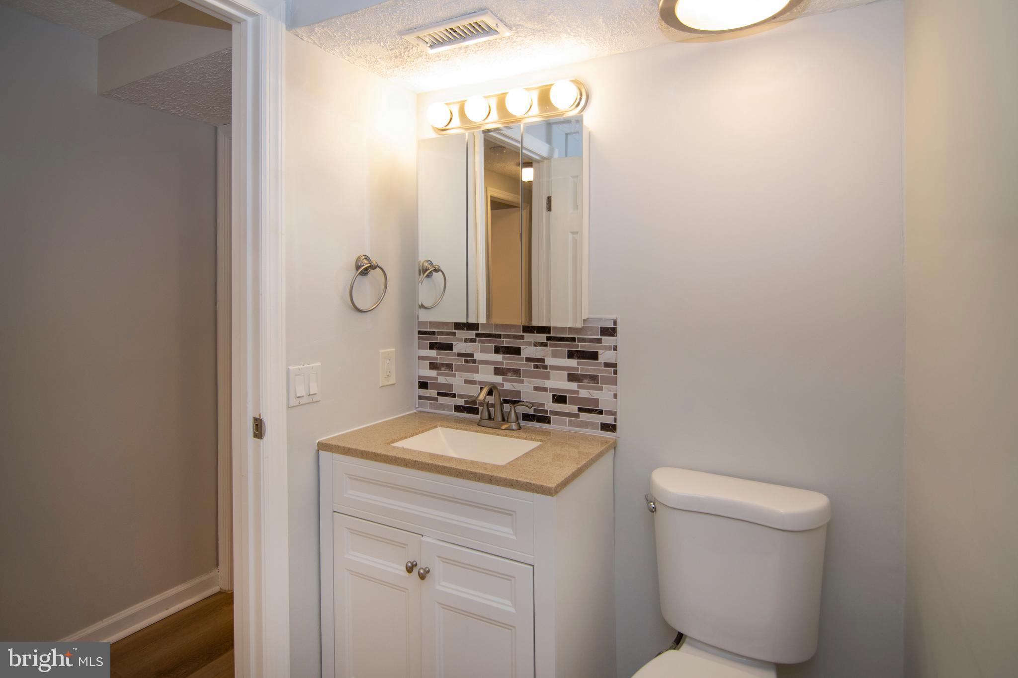 KENWOOD - Residential