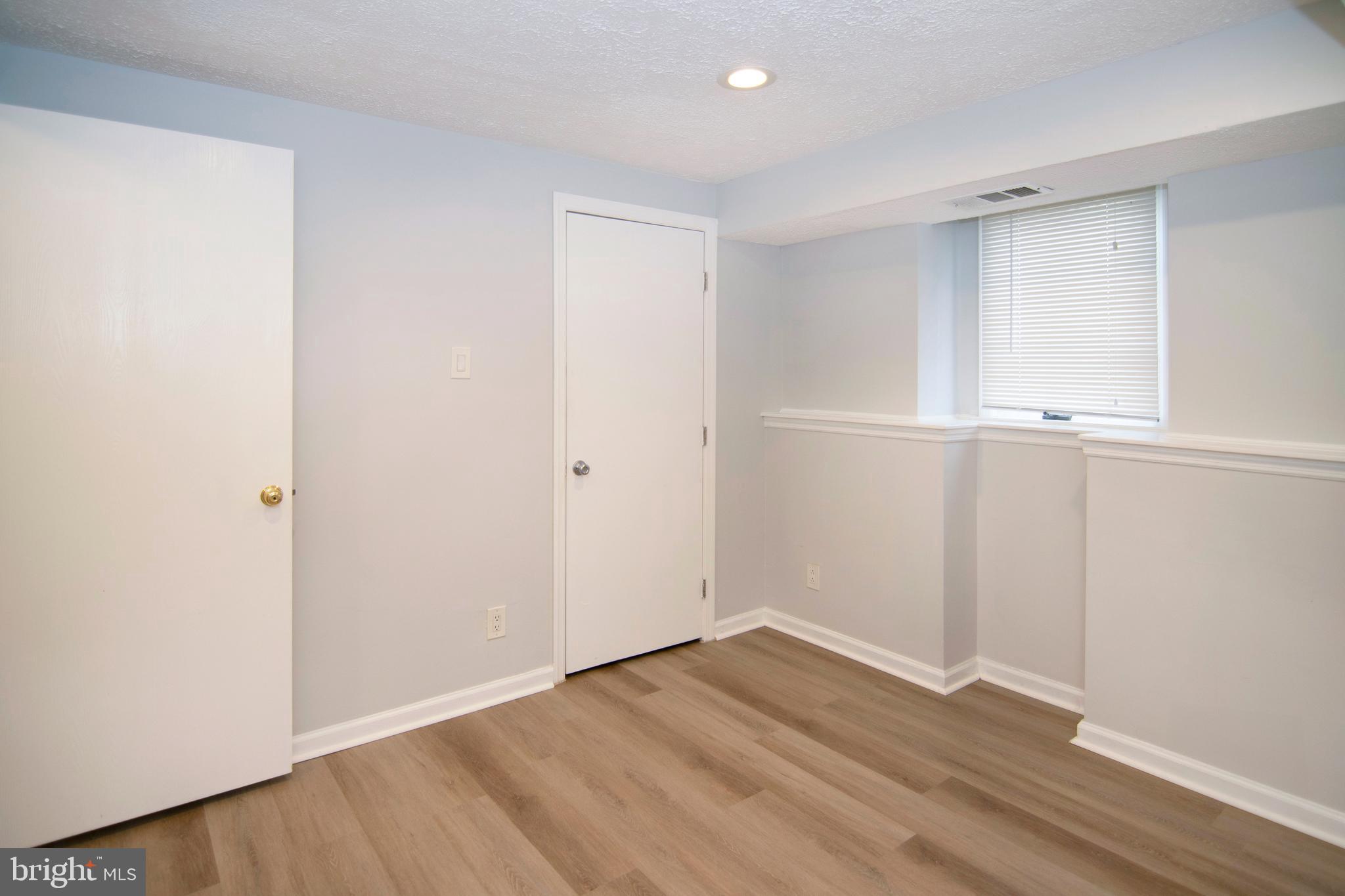 KENWOOD - Residential