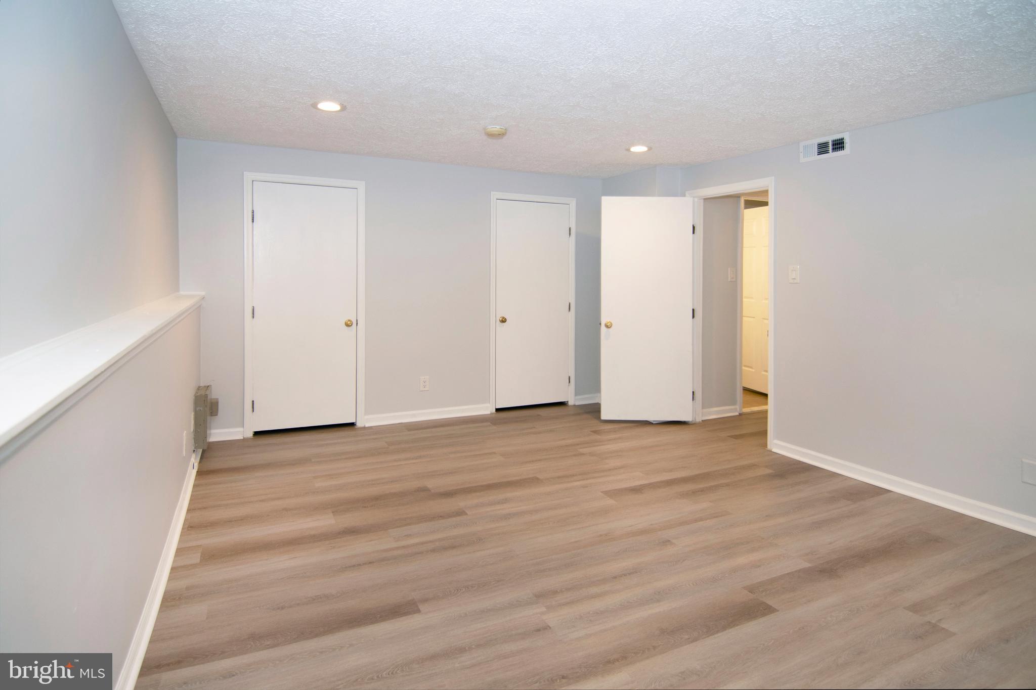 KENWOOD - Residential