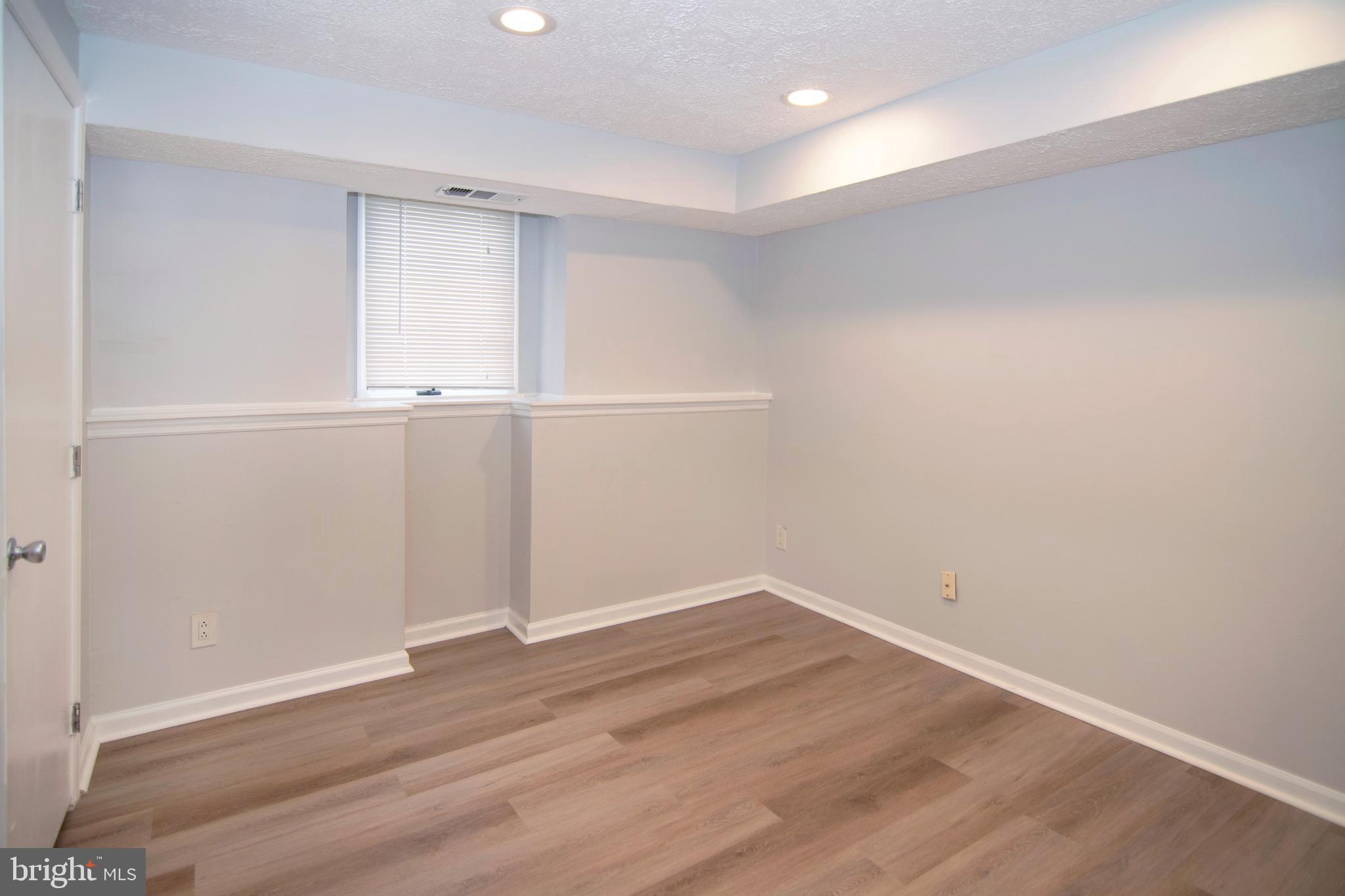 KENWOOD - Residential