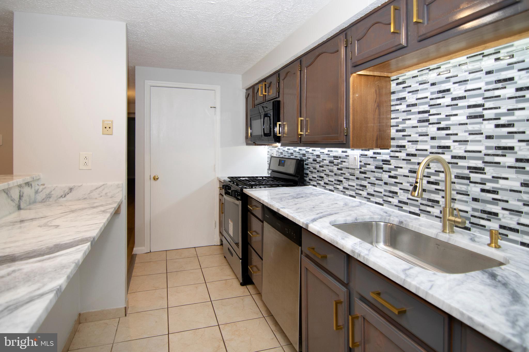 KENWOOD - Residential