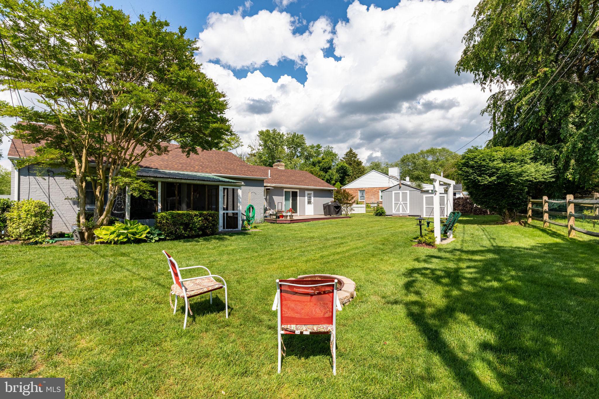 WAKEFIELD MEADOWS - Residential