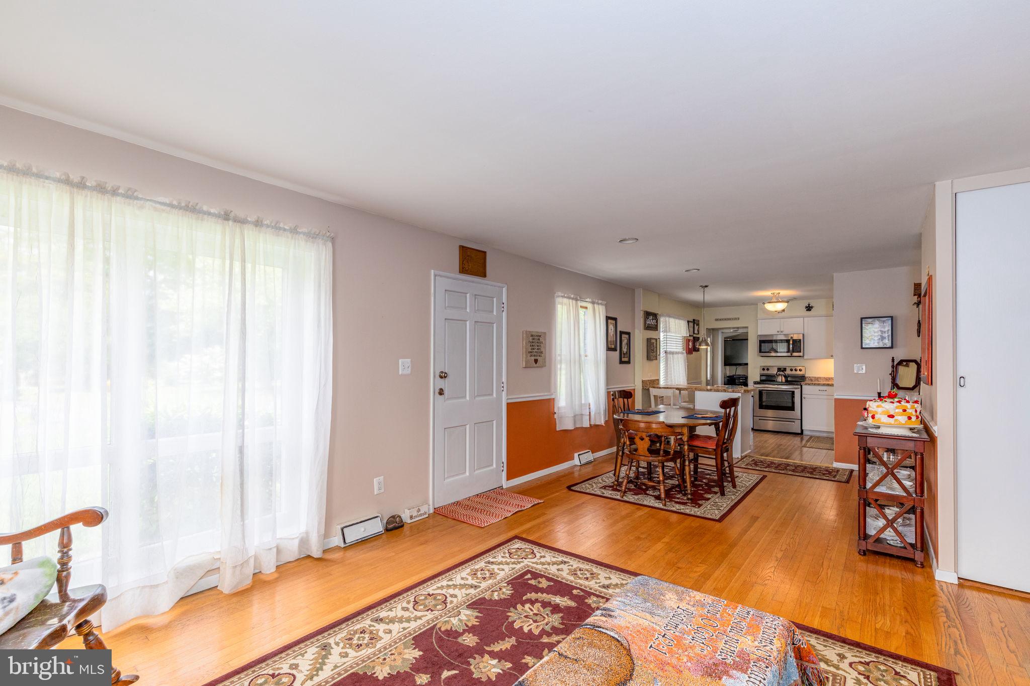 WAKEFIELD MEADOWS - Residential