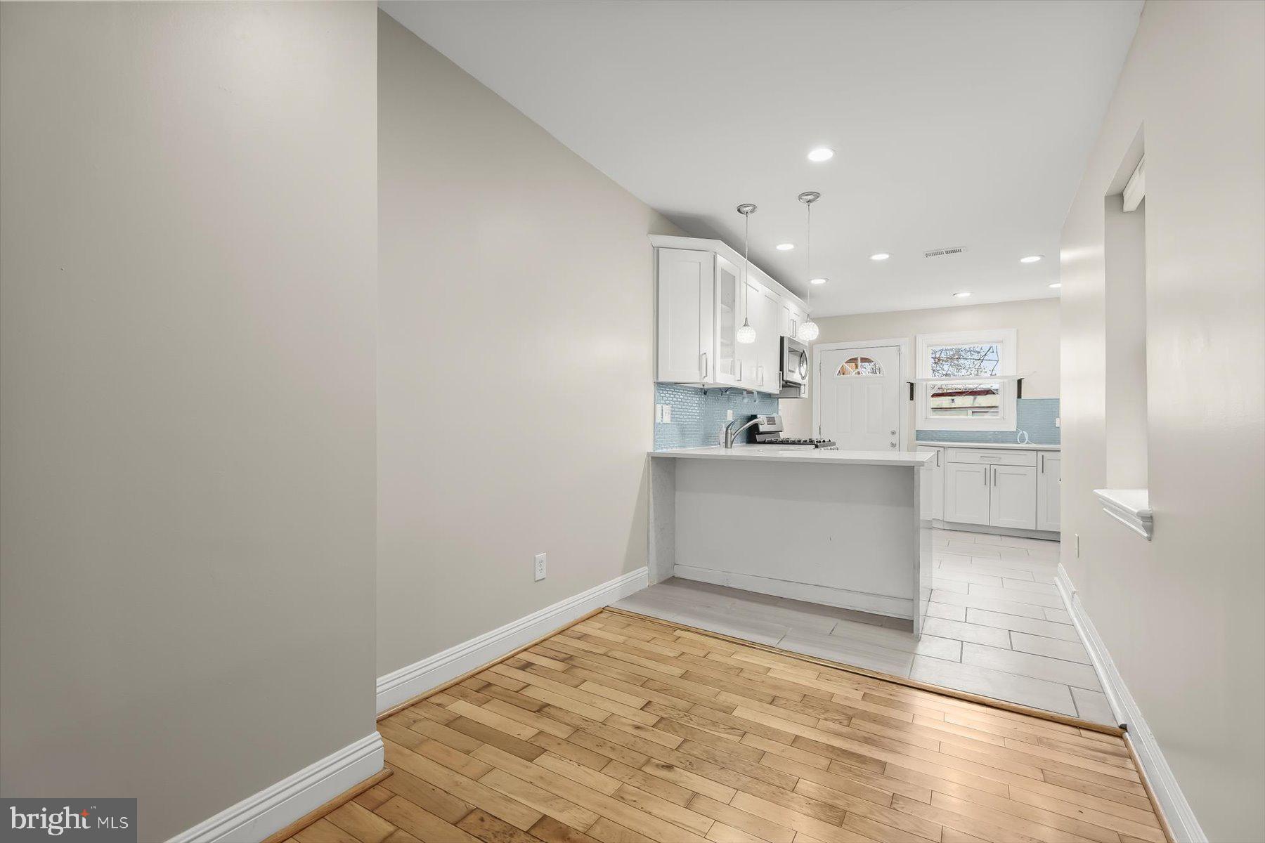 HAMPDEN HISTORIC DISTRICT - Residential