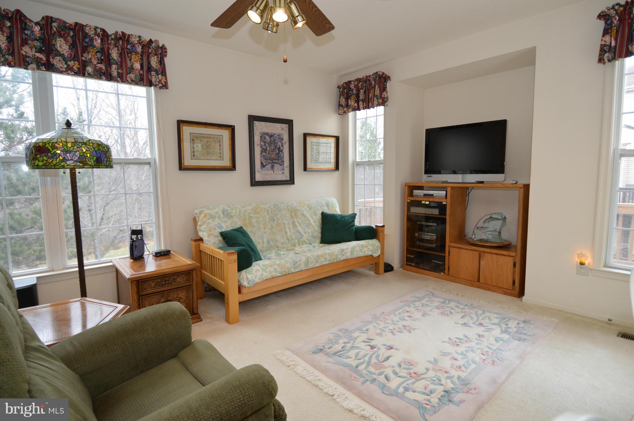 KINGSTOWNE - Residential