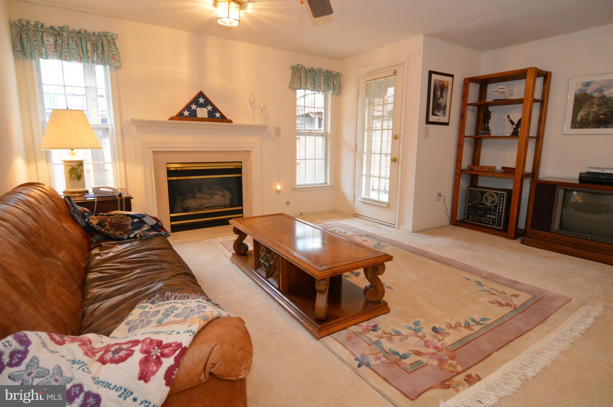 KINGSTOWNE - Residential