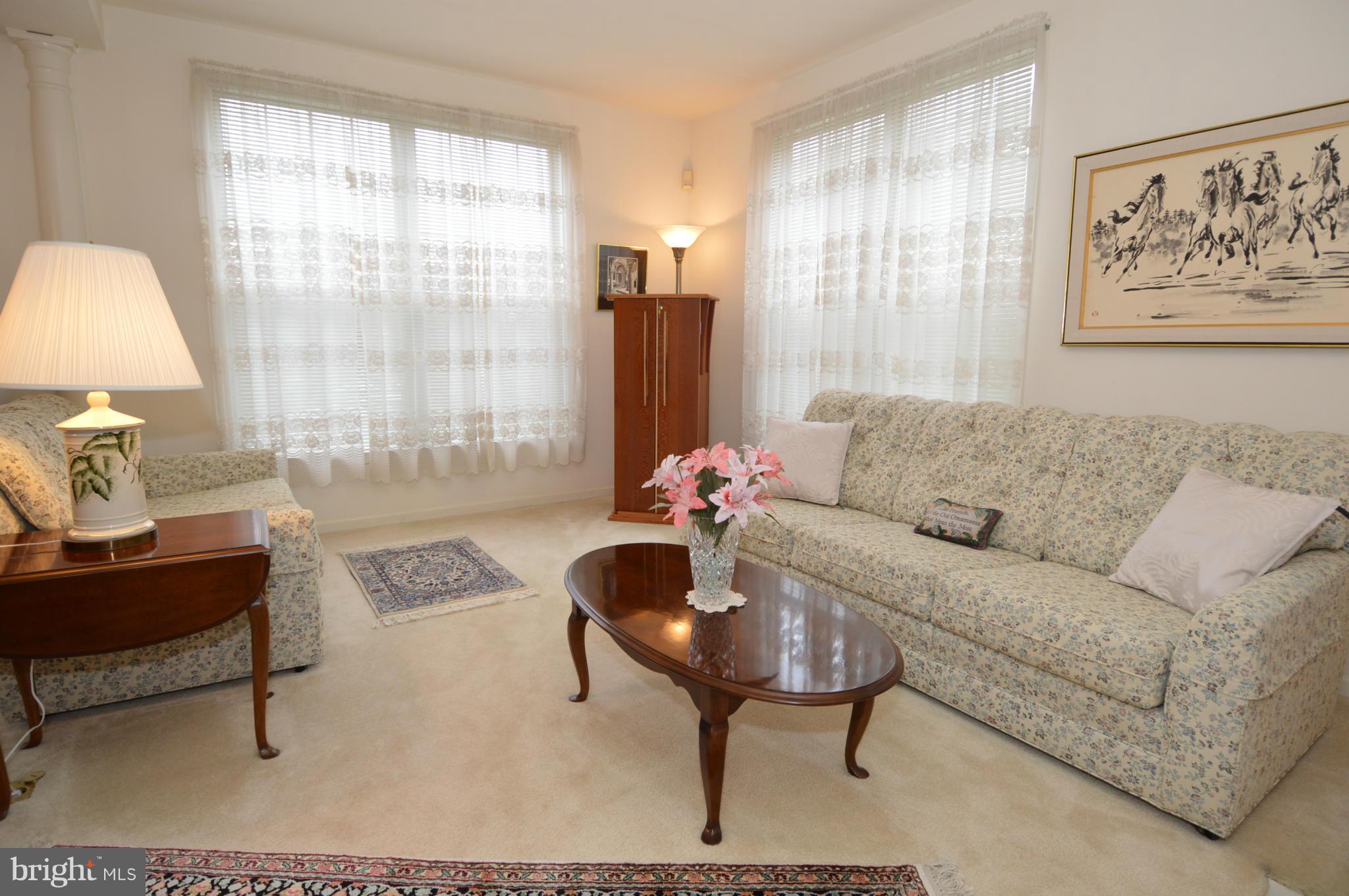 KINGSTOWNE - Residential