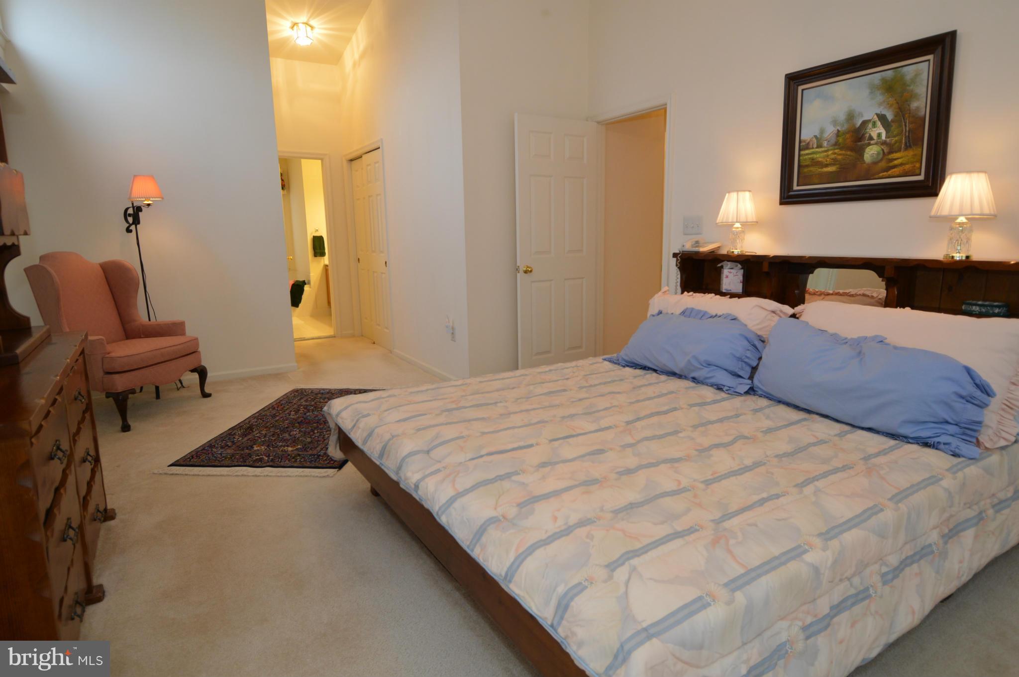 KINGSTOWNE - Residential