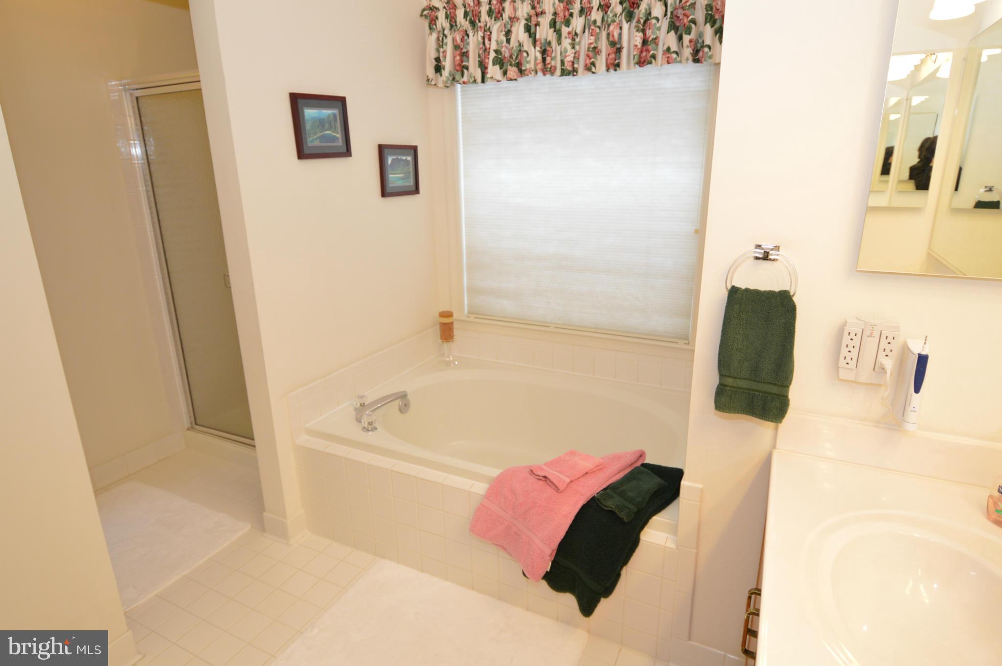 KINGSTOWNE - Residential