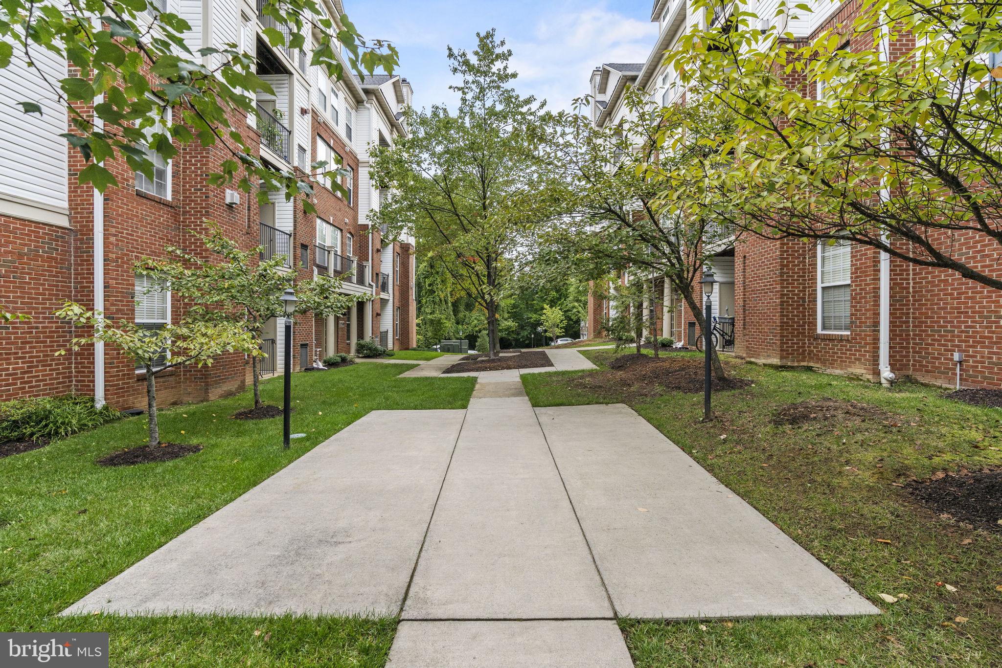 COURTS AT WESCOTT RIDGE - Residential