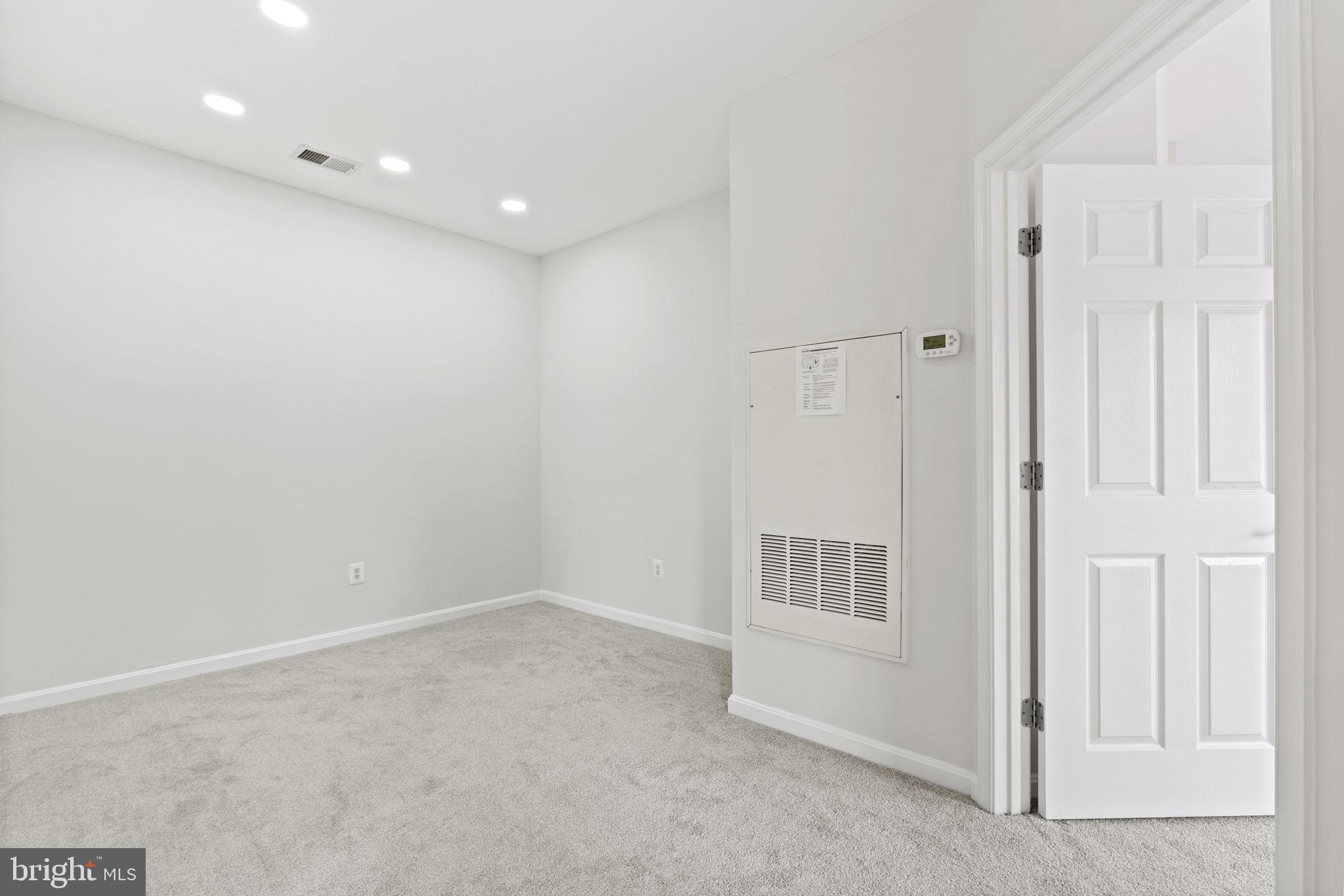 COURTS AT WESCOTT RIDGE - Residential