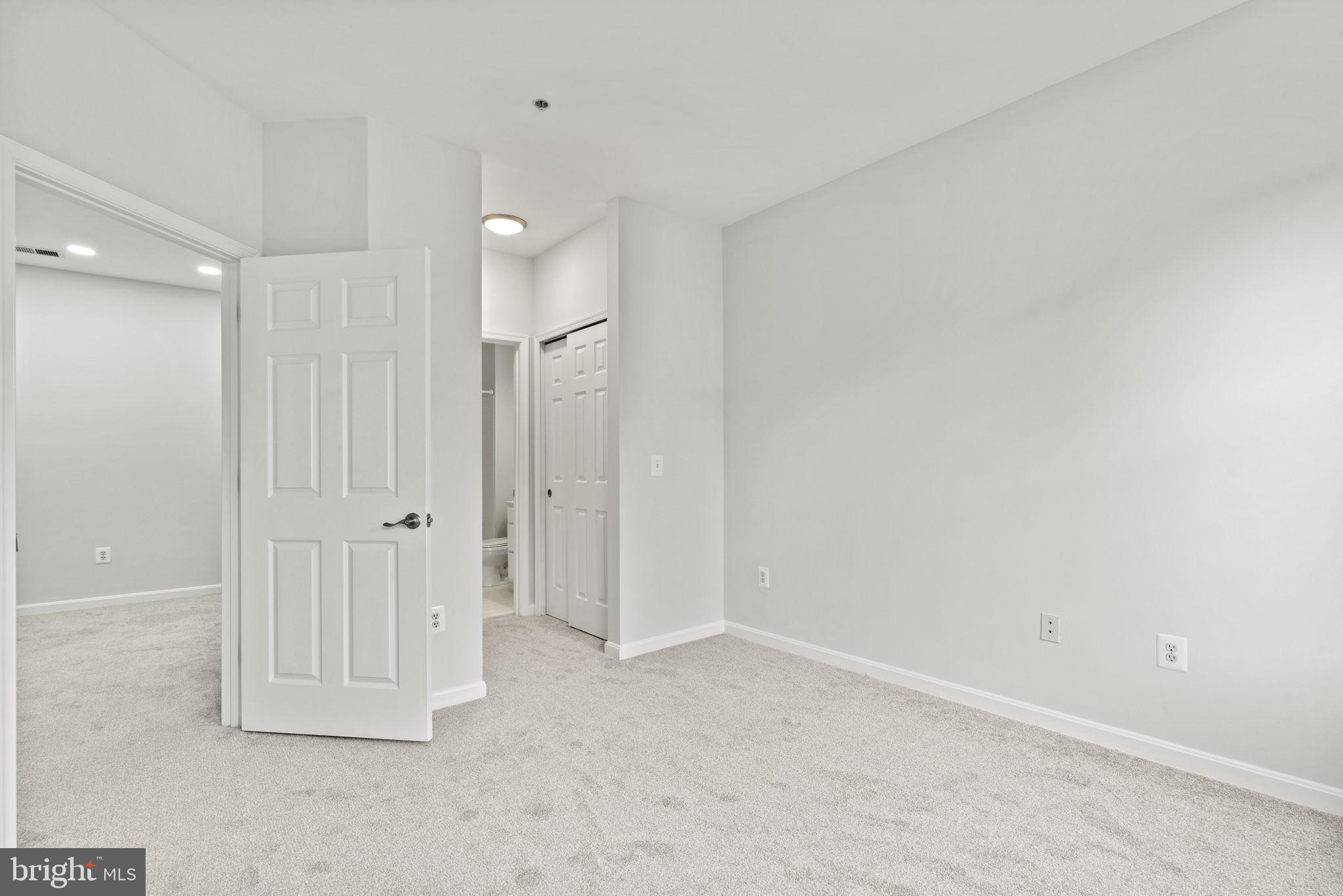 COURTS AT WESCOTT RIDGE - Residential