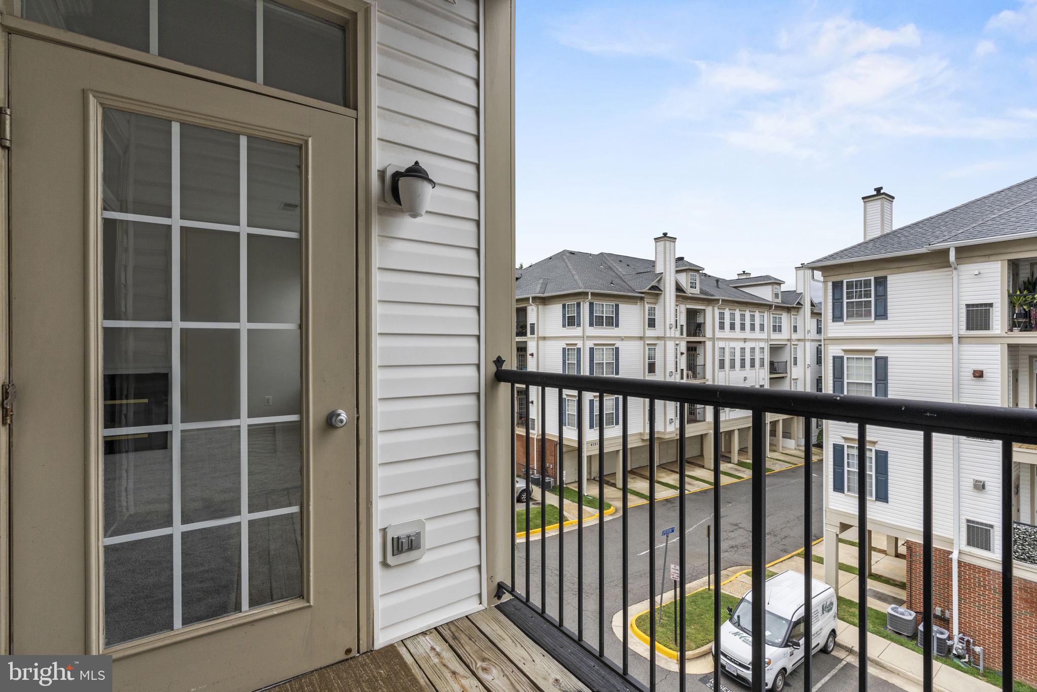 COURTS AT WESCOTT RIDGE - Residential