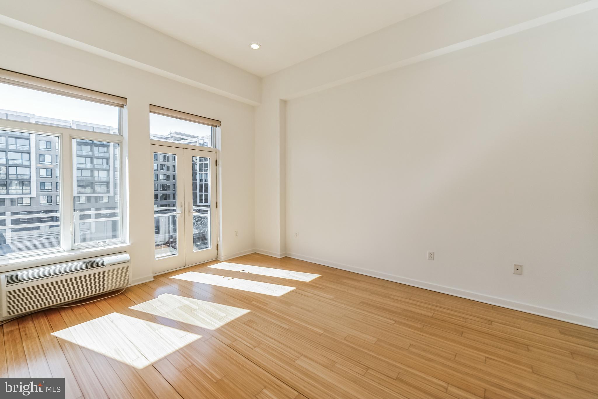 ART MUSEUM AREA - Residential