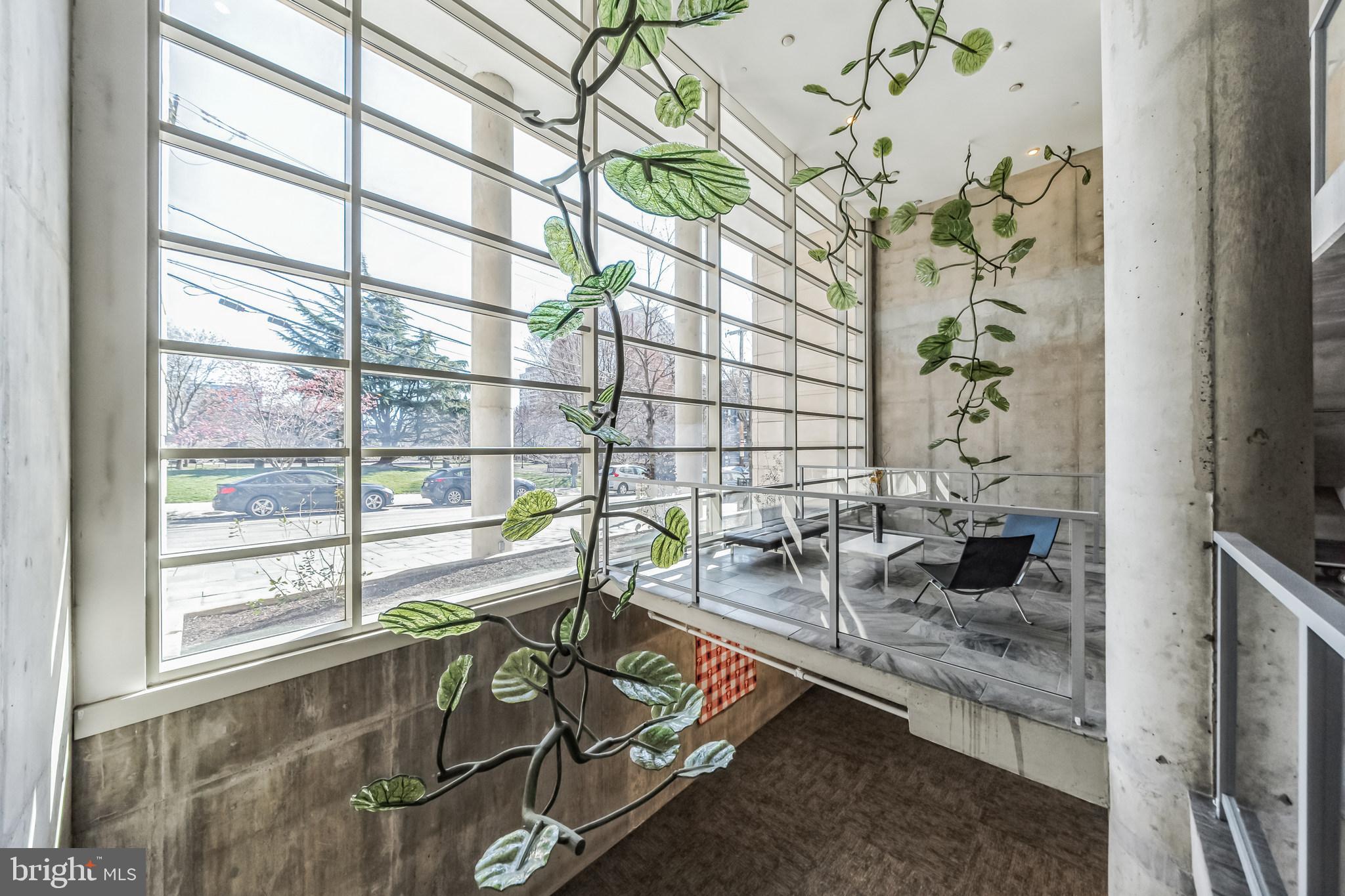 ART MUSEUM AREA - Residential