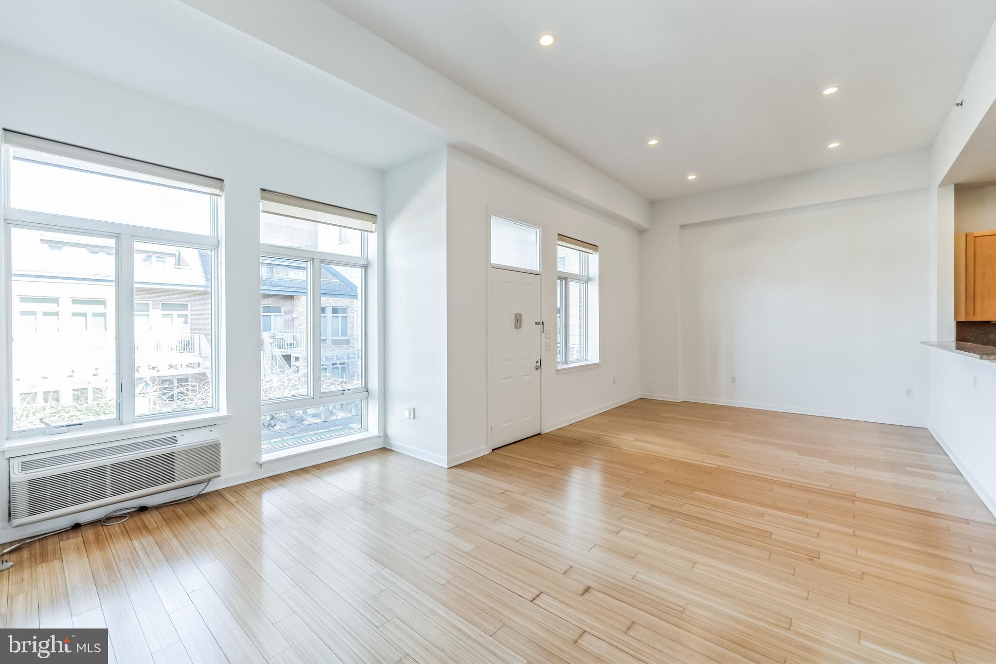 ART MUSEUM AREA - Residential