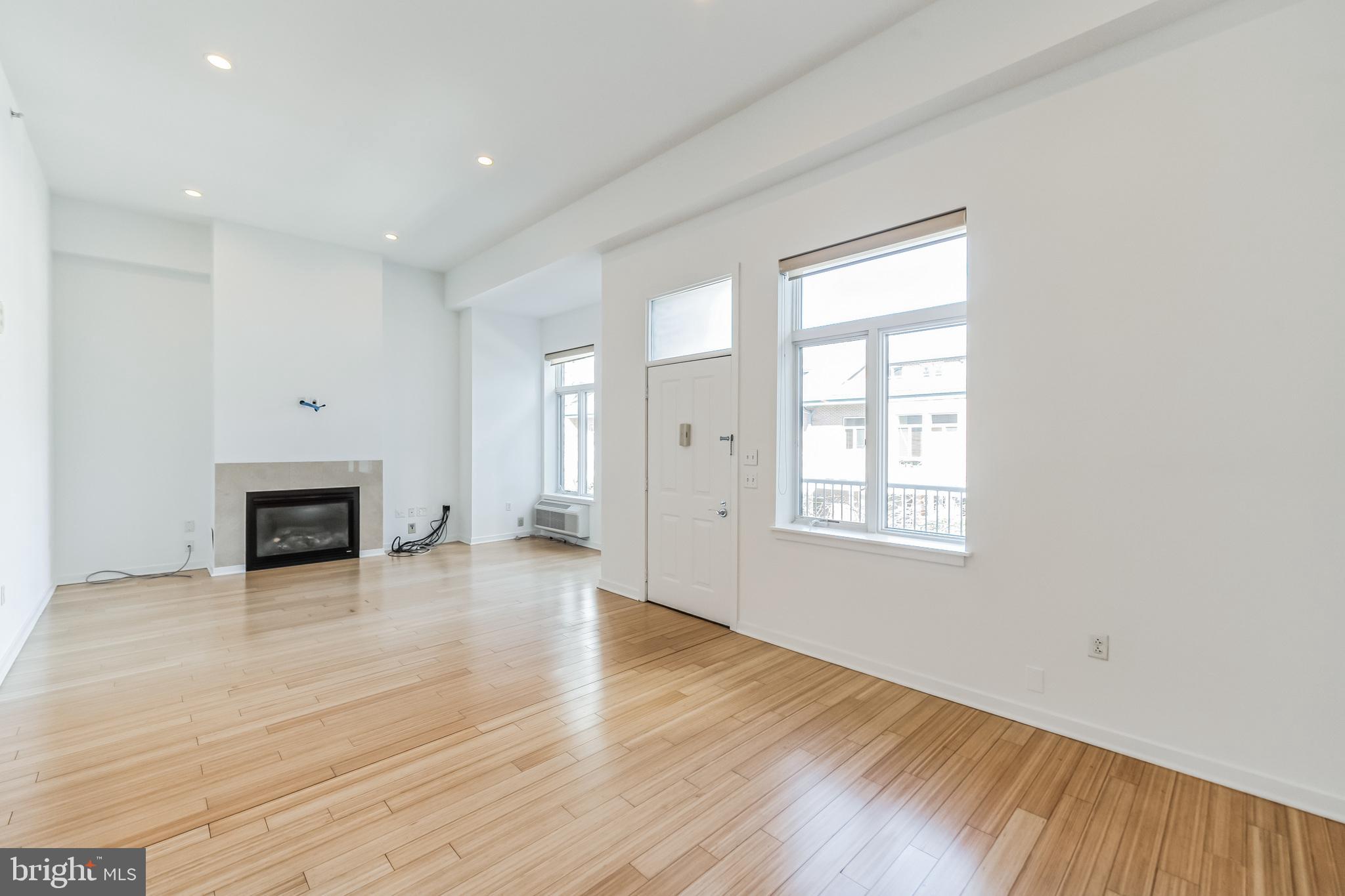 ART MUSEUM AREA - Residential